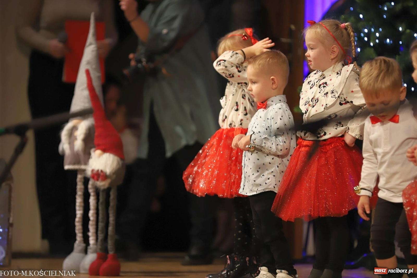 Zdjęcie w galerii na portalu naszraciborz.pl: Przepiękny koncert przedszkolaków z Kochanowskiego wiadomości z regionu