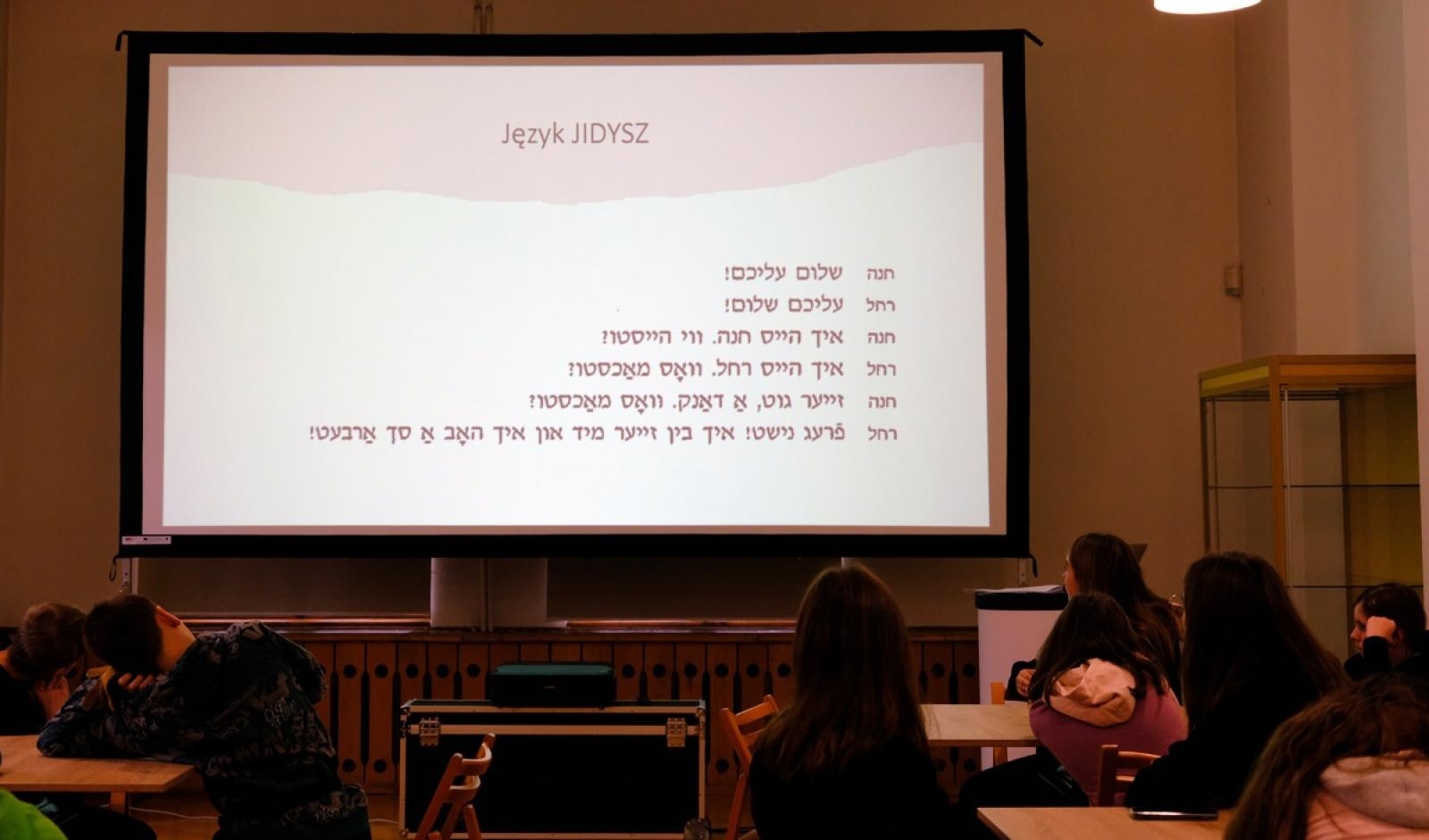 Zdjęcie w galerii na portalu naszraciborz.pl: Spotkanie z kulturą żydowską w raciborskim Muzeum wiadomości z regionu