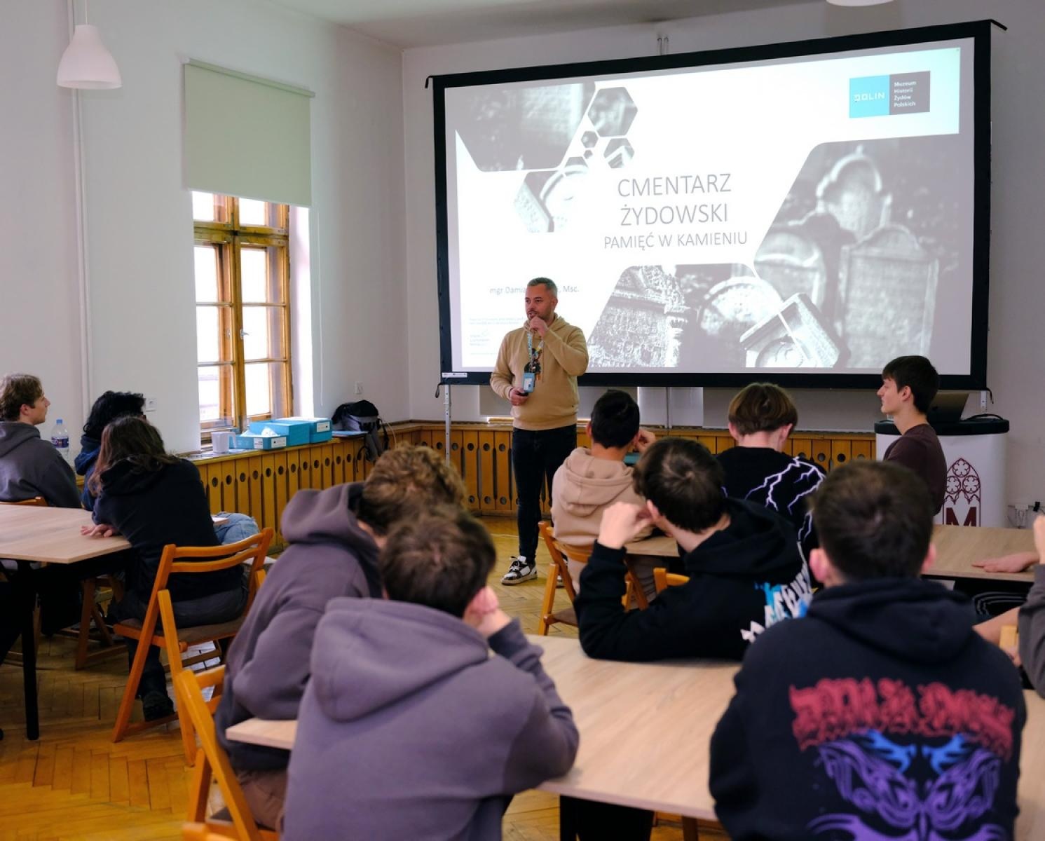 Zdjęcie w galerii na portalu naszraciborz.pl: Spotkanie z kulturą żydowską w raciborskim Muzeum wiadomości z regionu