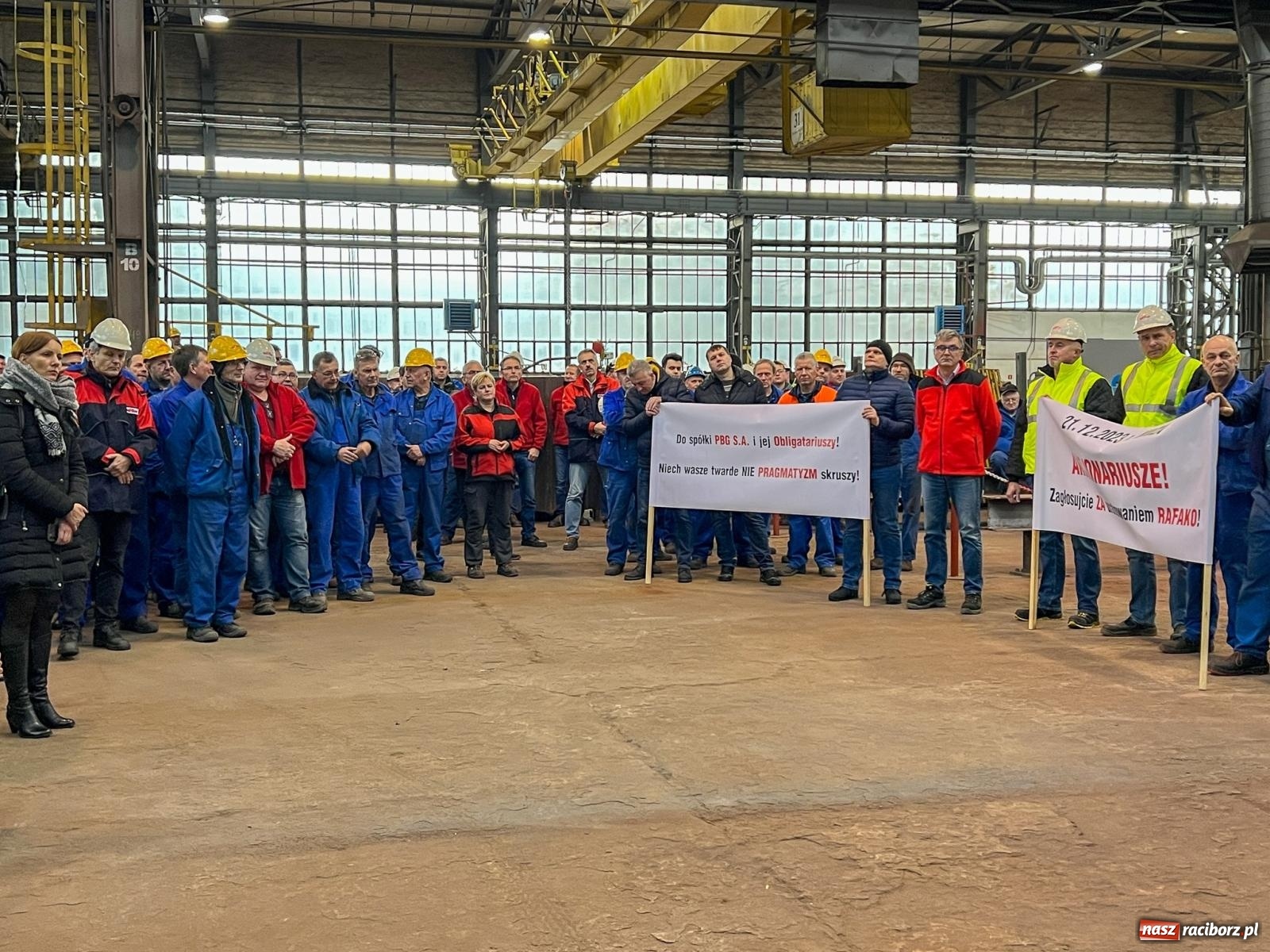 Zdjęcie w galerii na portalu naszraciborz.pl: Masówka w Rafako. Losy spółki rozstrzygną się przed Bożym Narodzeniem wiadomości z regionu