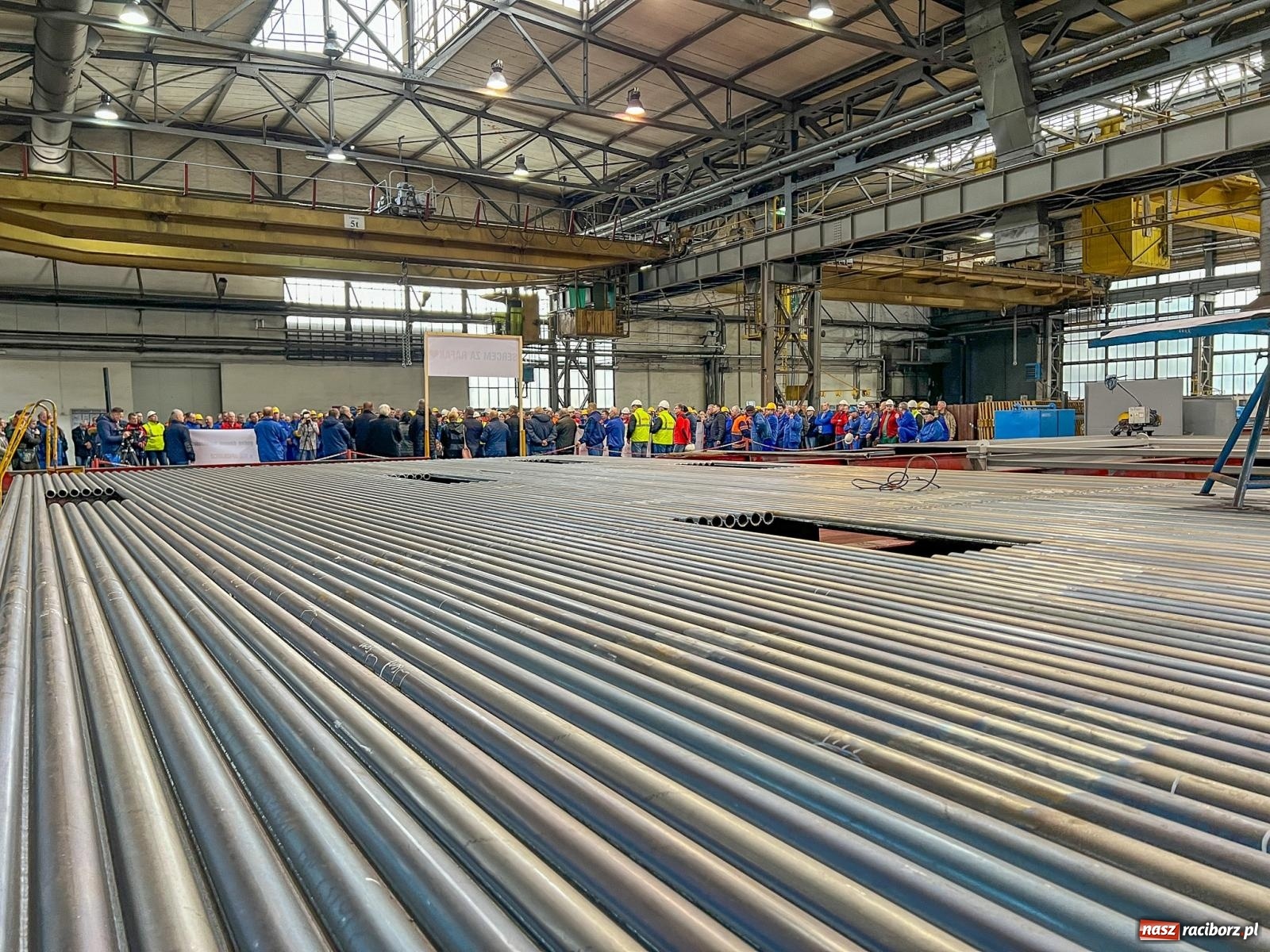 Zdjęcie w galerii na portalu naszraciborz.pl: Masówka w Rafako. Losy spółki rozstrzygną się przed Bożym Narodzeniem wiadomości z regionu