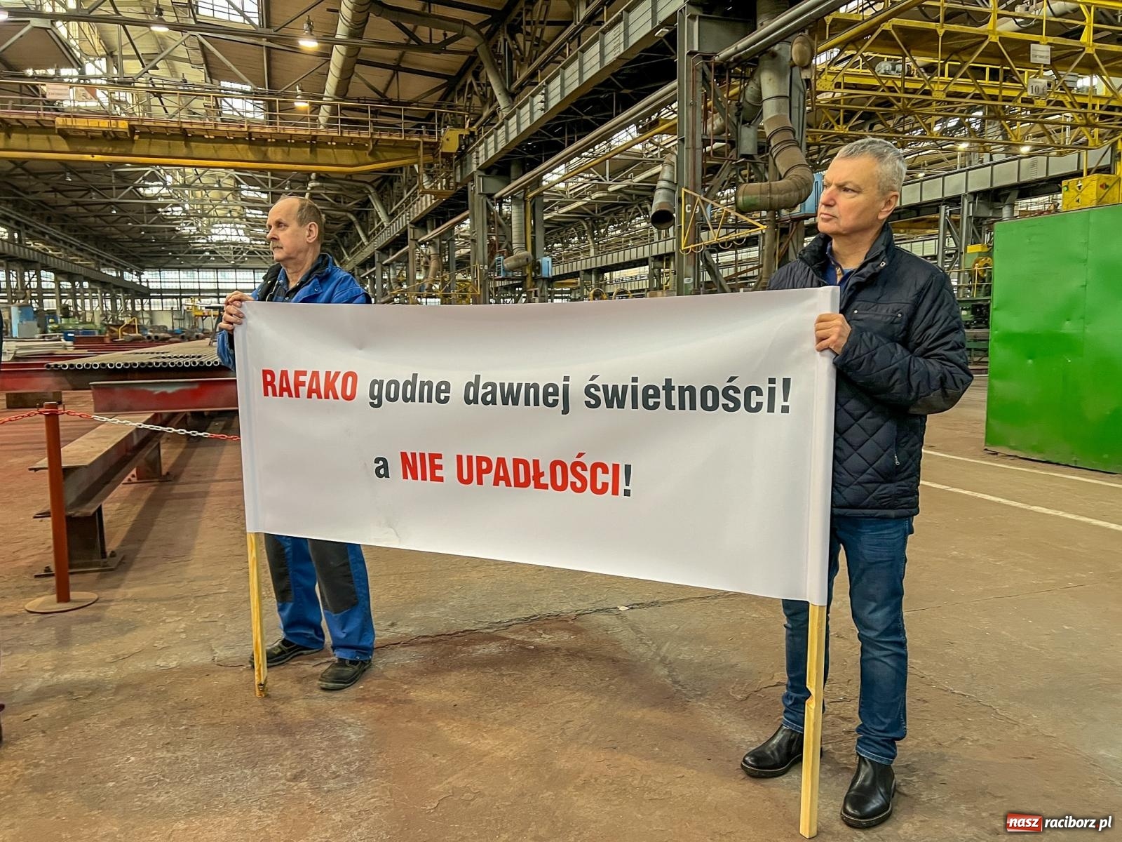 Zdjęcie w galerii na portalu naszraciborz.pl: Masówka w Rafako. Losy spółki rozstrzygną się przed Bożym Narodzeniem wiadomości z regionu