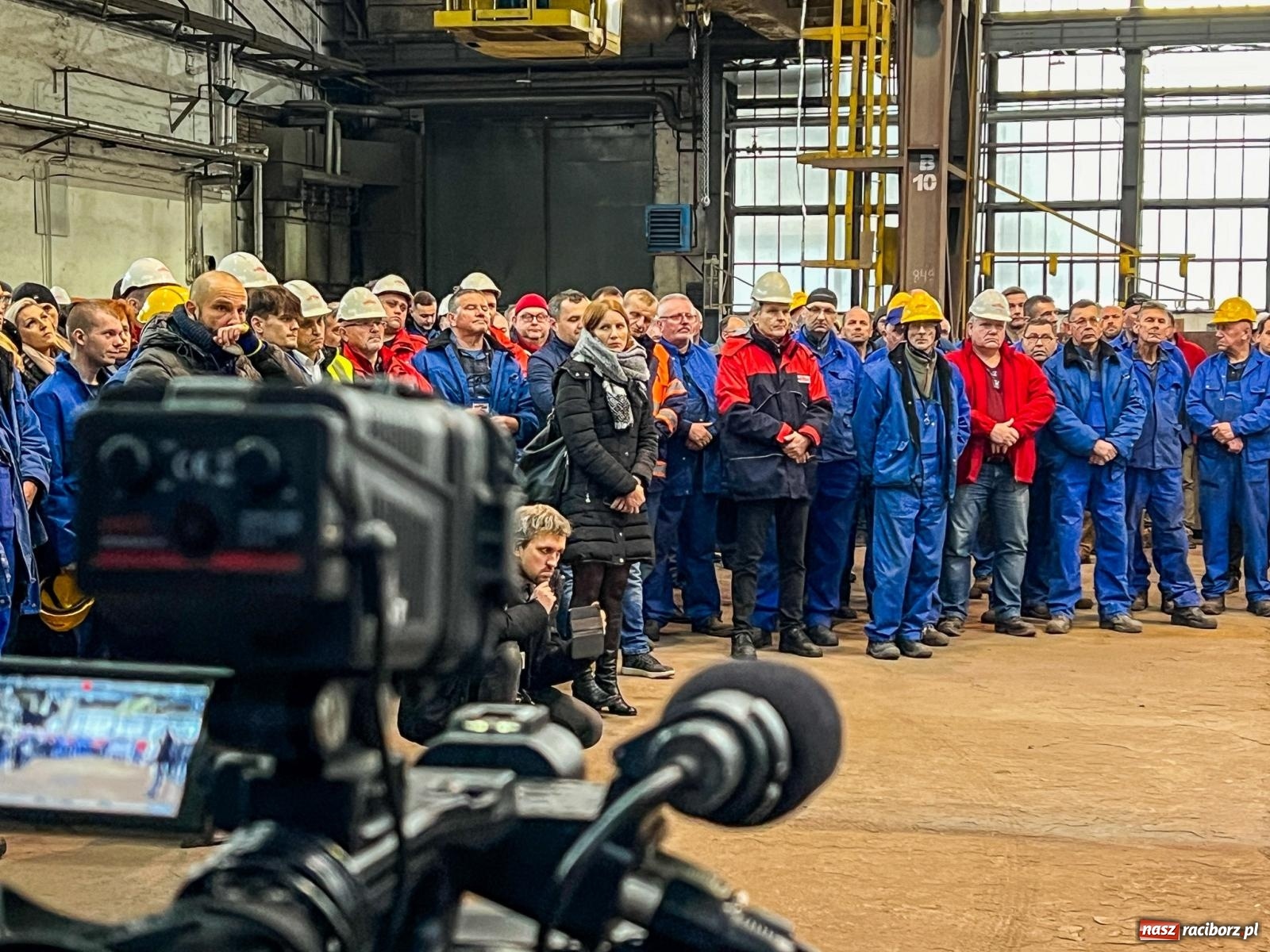 Zdjęcie w galerii na portalu naszraciborz.pl: Masówka w Rafako. Losy spółki rozstrzygną się przed Bożym Narodzeniem wiadomości z regionu