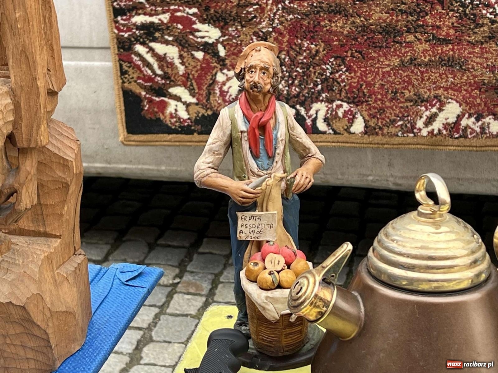 Zdjęcie w galerii na portalu naszraciborz.pl: Ciekawostki z ostatniego w tym roku targu staroci [FOTO i WIDEO] wiadomości z regionu