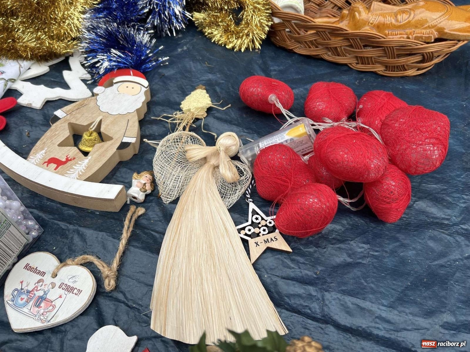 Zdjęcie w galerii na portalu naszraciborz.pl: Ciekawostki z ostatniego w tym roku targu staroci [FOTO i WIDEO] wiadomości z regionu