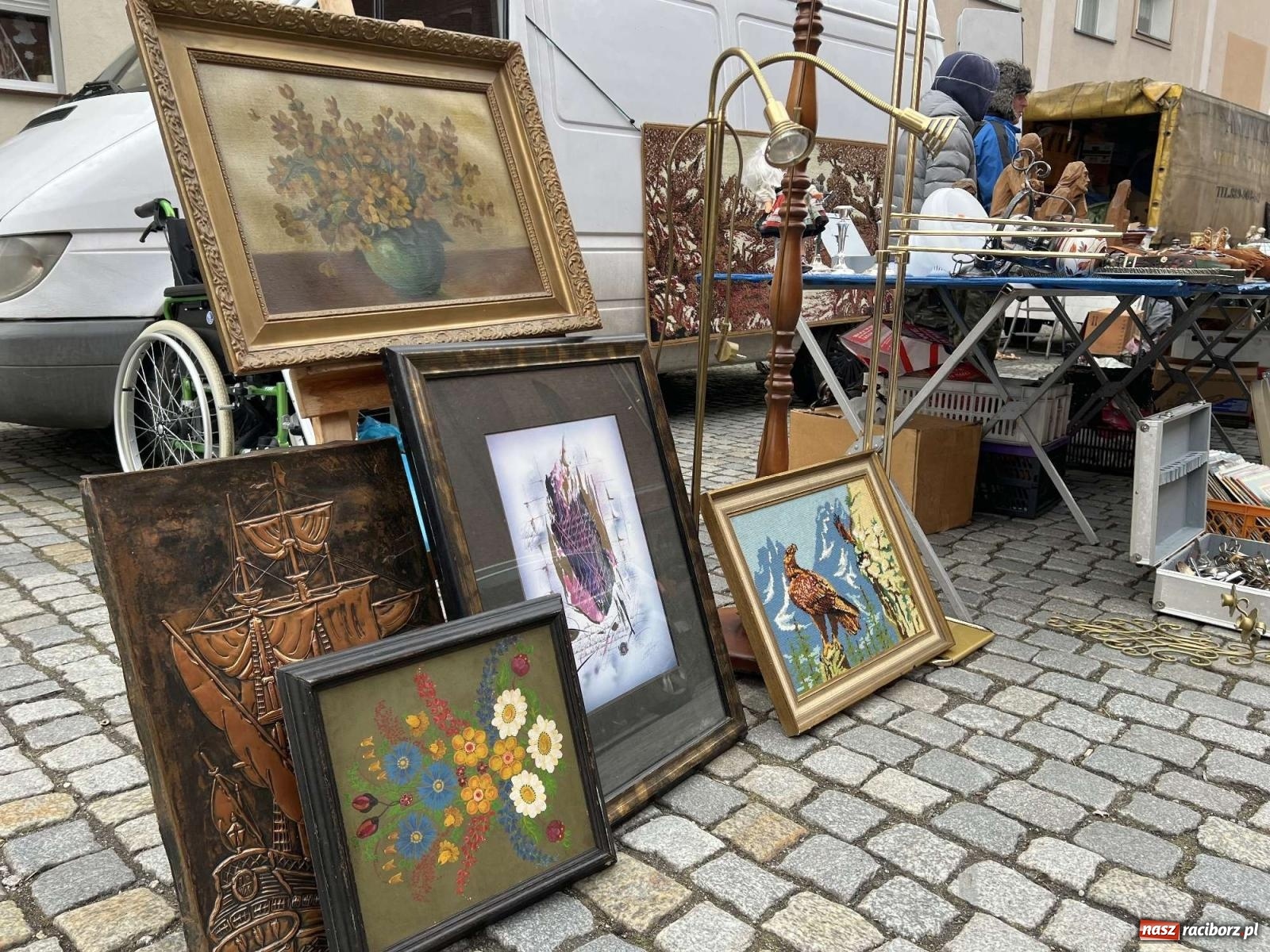 Zdjęcie w galerii na portalu naszraciborz.pl: Ciekawostki z ostatniego w tym roku targu staroci [FOTO i WIDEO] wiadomości z regionu