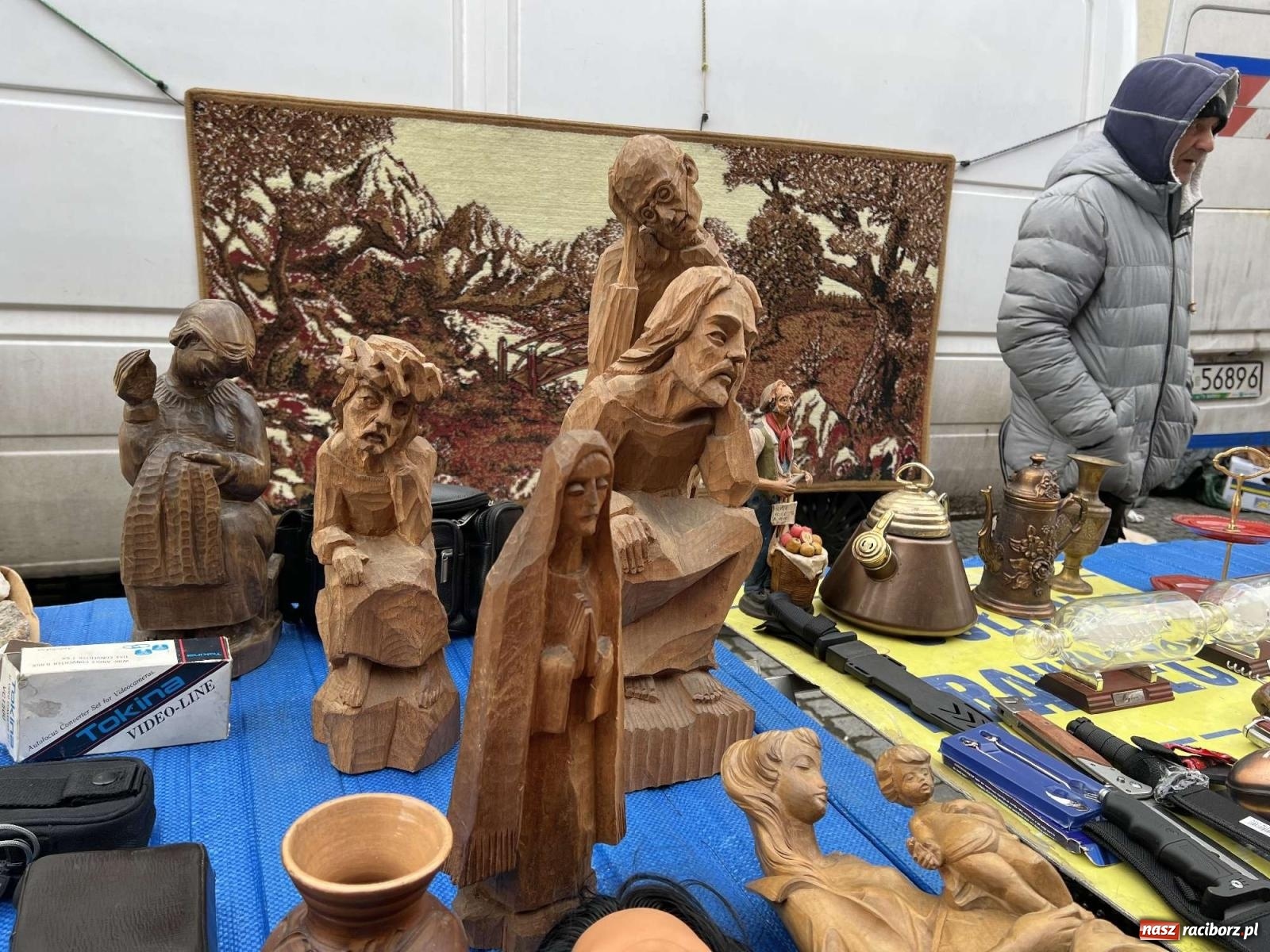 Zdjęcie w galerii na portalu naszraciborz.pl: Ciekawostki z ostatniego w tym roku targu staroci [FOTO i WIDEO] wiadomości z regionu