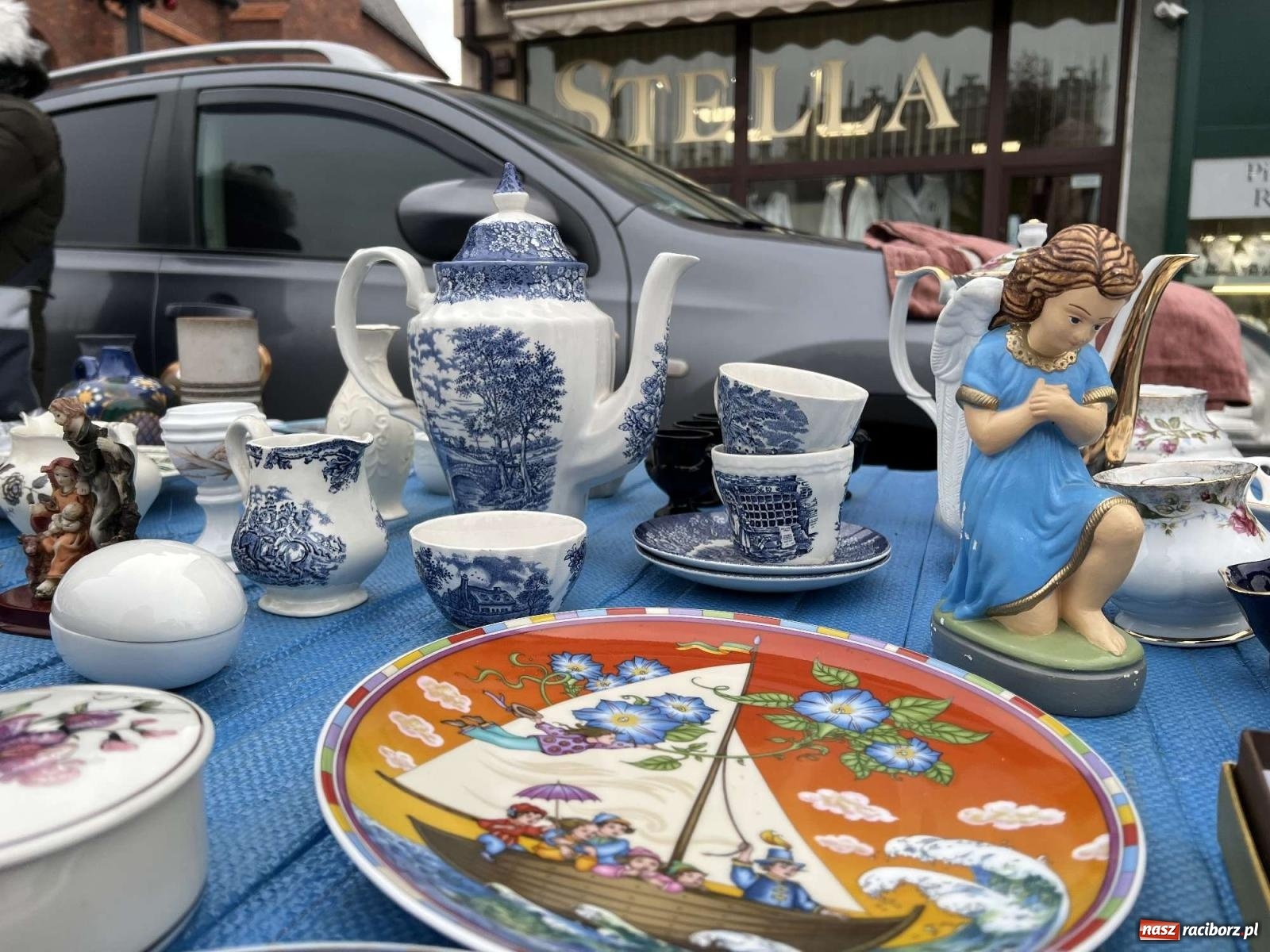 Zdjęcie w galerii na portalu naszraciborz.pl: Ciekawostki z ostatniego w tym roku targu staroci [FOTO i WIDEO] wiadomości z regionu