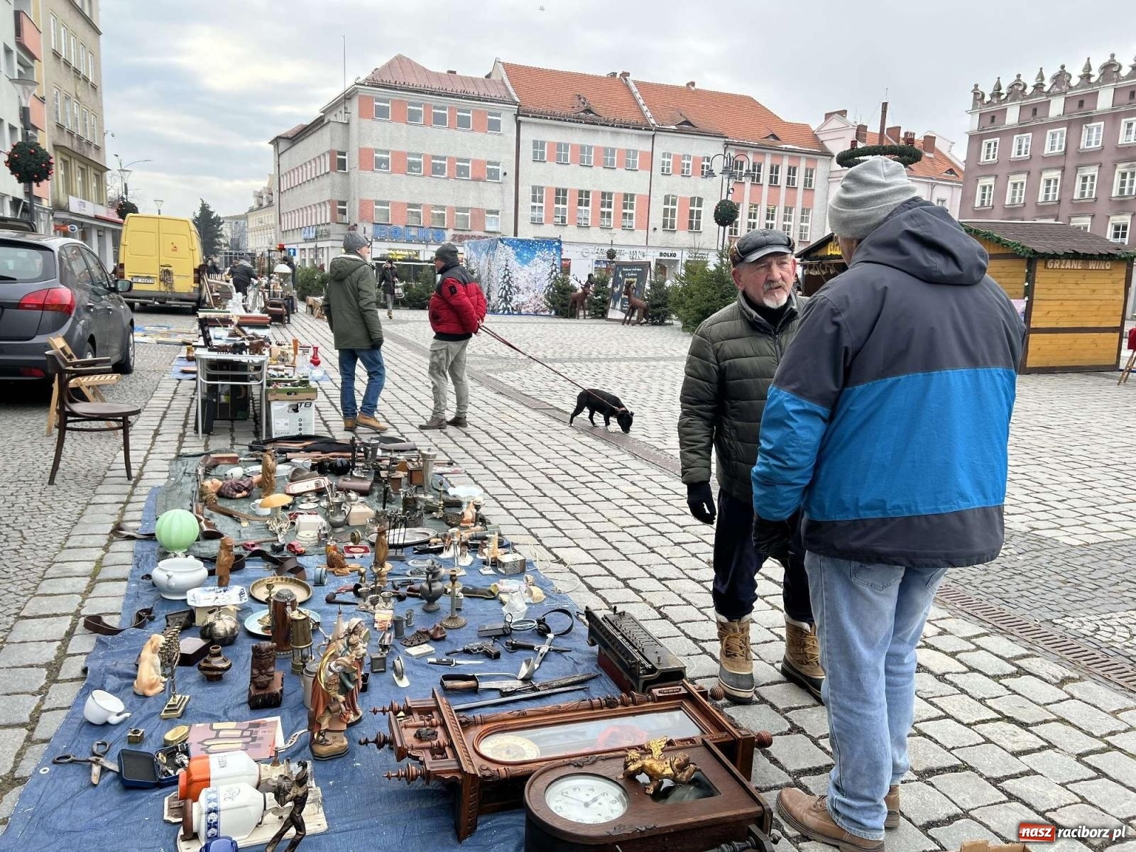 Zdjęcie w galerii na portalu naszraciborz.pl: Ciekawostki z ostatniego w tym roku targu staroci [FOTO i WIDEO] wiadomości z regionu