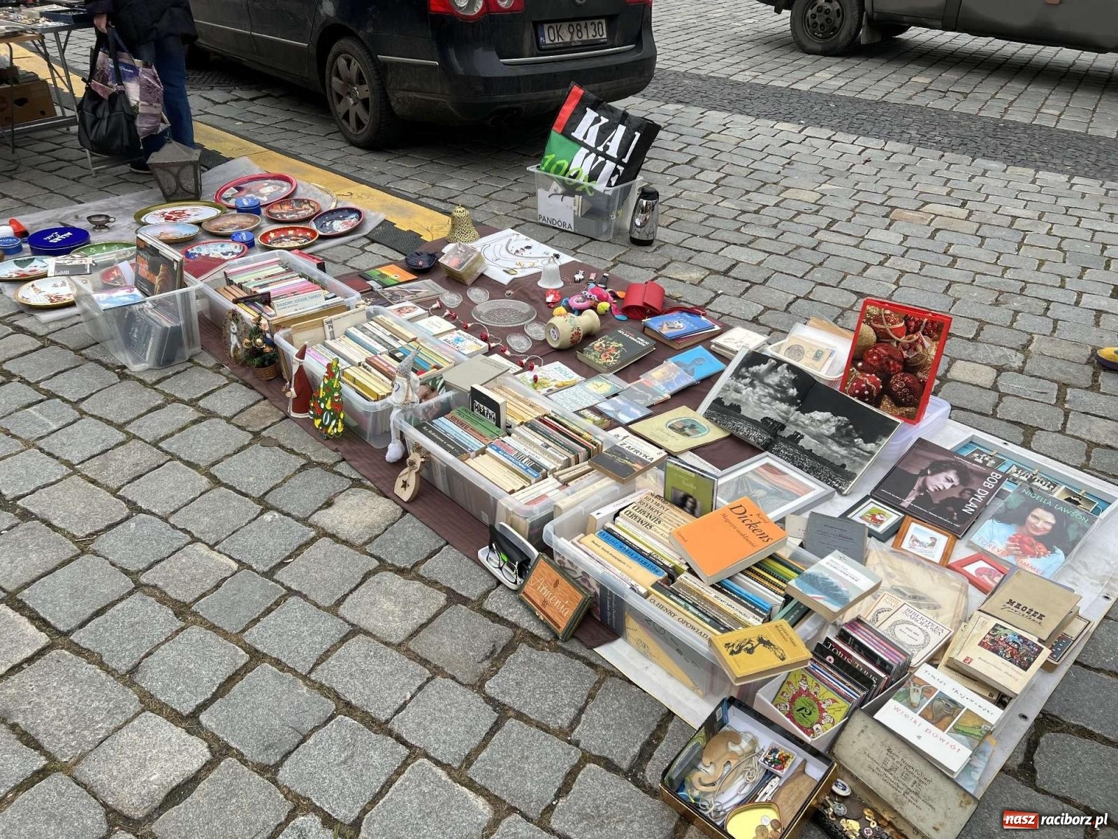 Zdjęcie w galerii na portalu naszraciborz.pl: Ciekawostki z ostatniego w tym roku targu staroci [FOTO i WIDEO] wiadomości z regionu