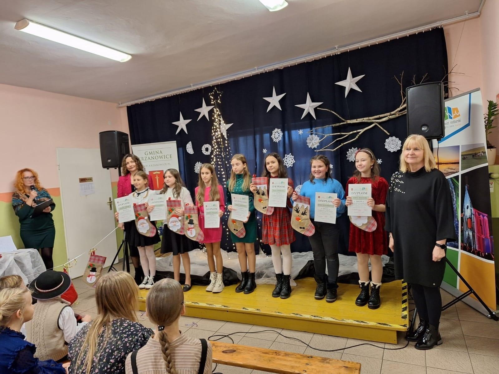Zdjęcie w galerii na portalu naszraciborz.pl: W Wojnowicach kolejny raz wybrzmiały kolędy i pastorałki wiadomości z regionu