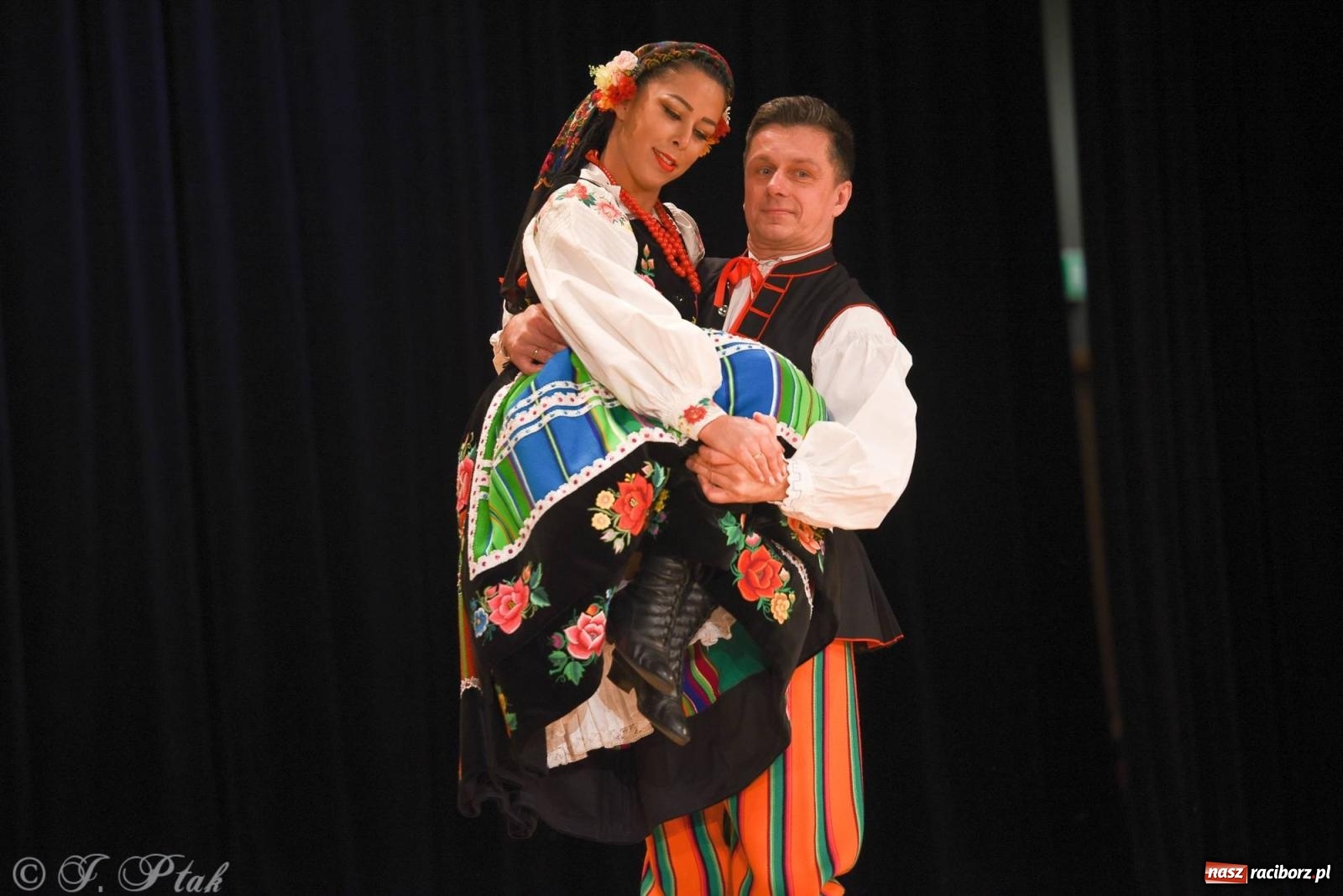 Zdjęcie w galerii na portalu naszraciborz.pl: Źródło i Patria zatańczyły dla Kubusia [FOTO i WIDEO] wiadomości z regionu