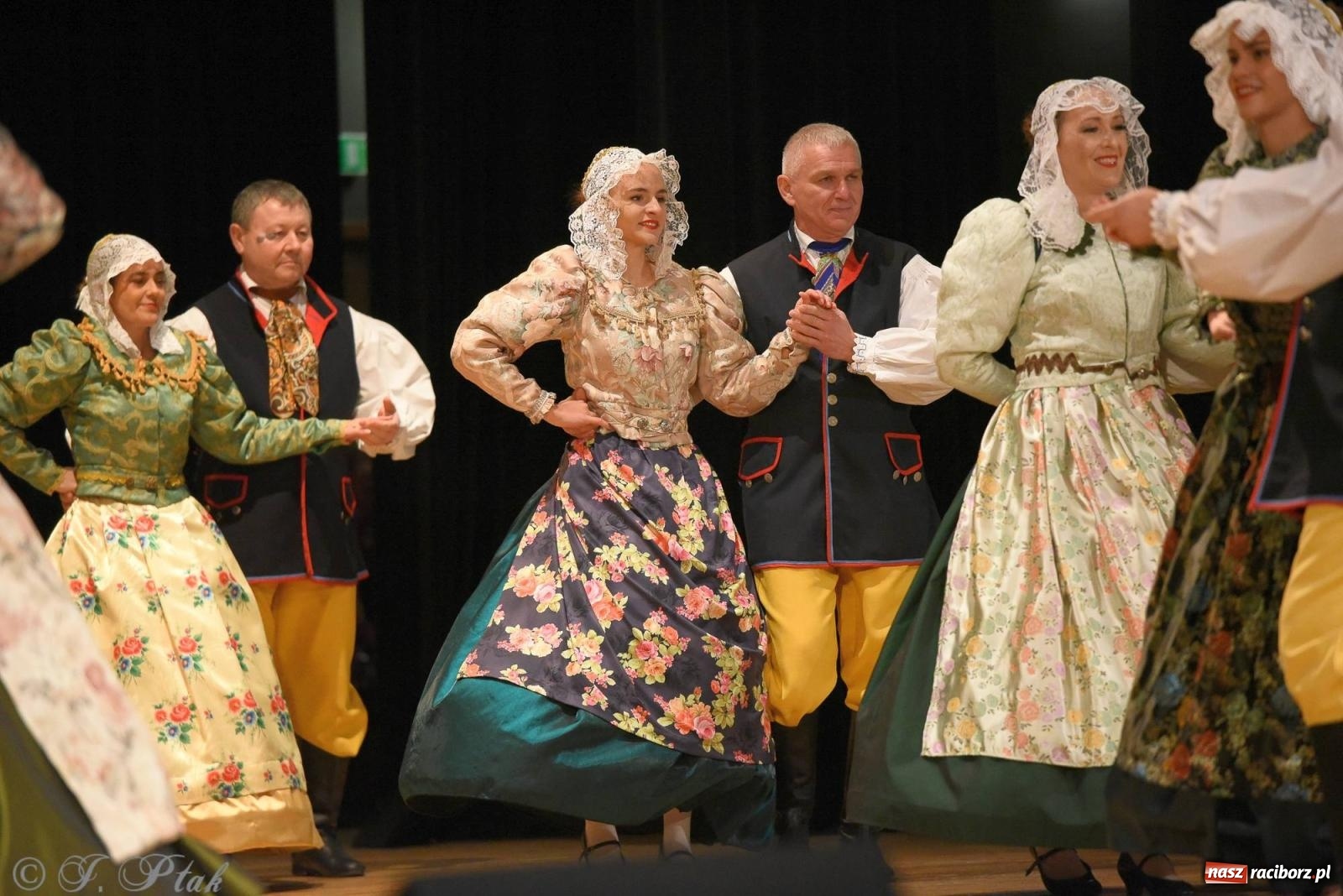 Zdjęcie w galerii na portalu naszraciborz.pl: Źródło i Patria zatańczyły dla Kubusia [FOTO i WIDEO] wiadomości z regionu