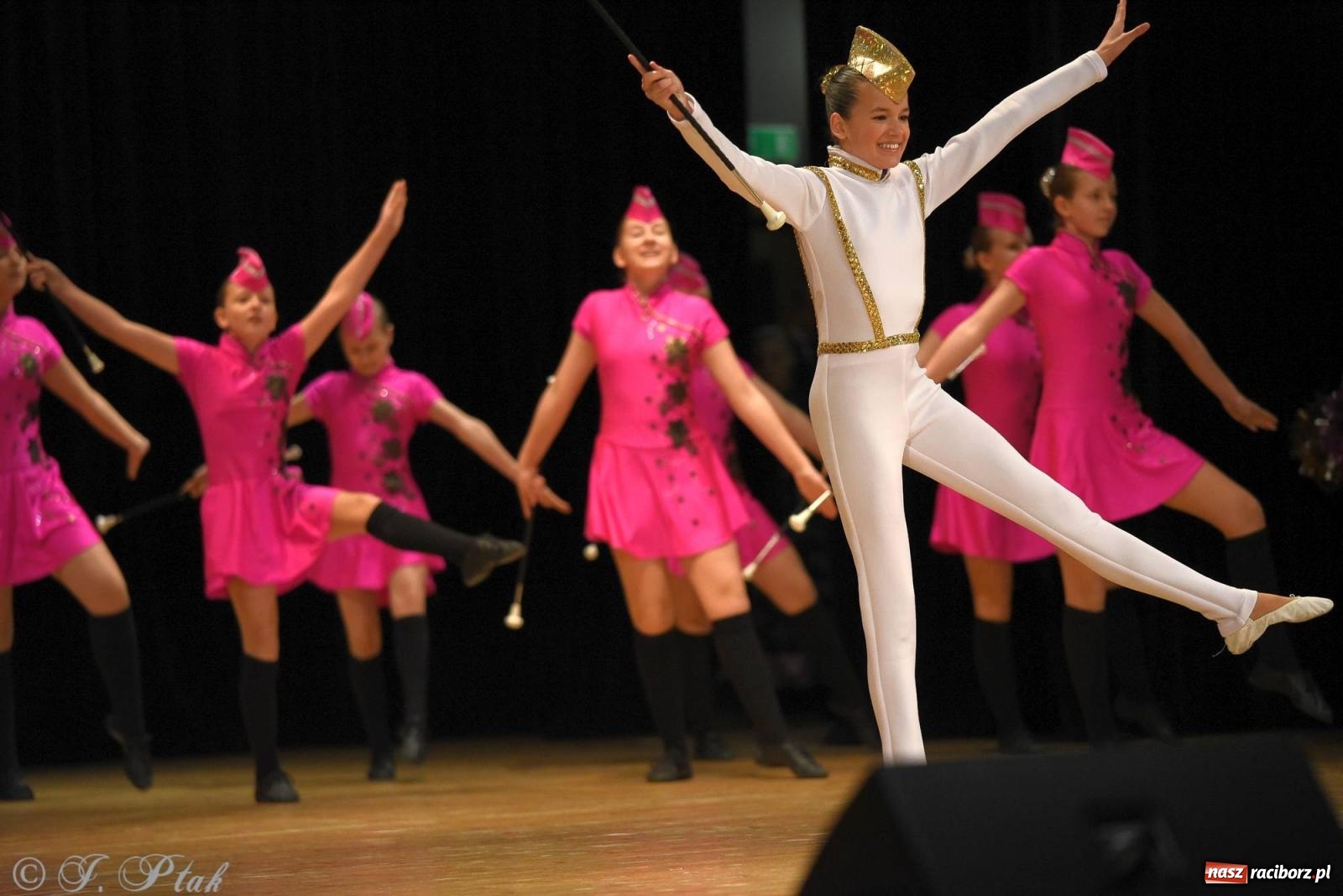 Zdjęcie w galerii na portalu naszraciborz.pl: Źródło i Patria zatańczyły dla Kubusia [FOTO i WIDEO] wiadomości z regionu