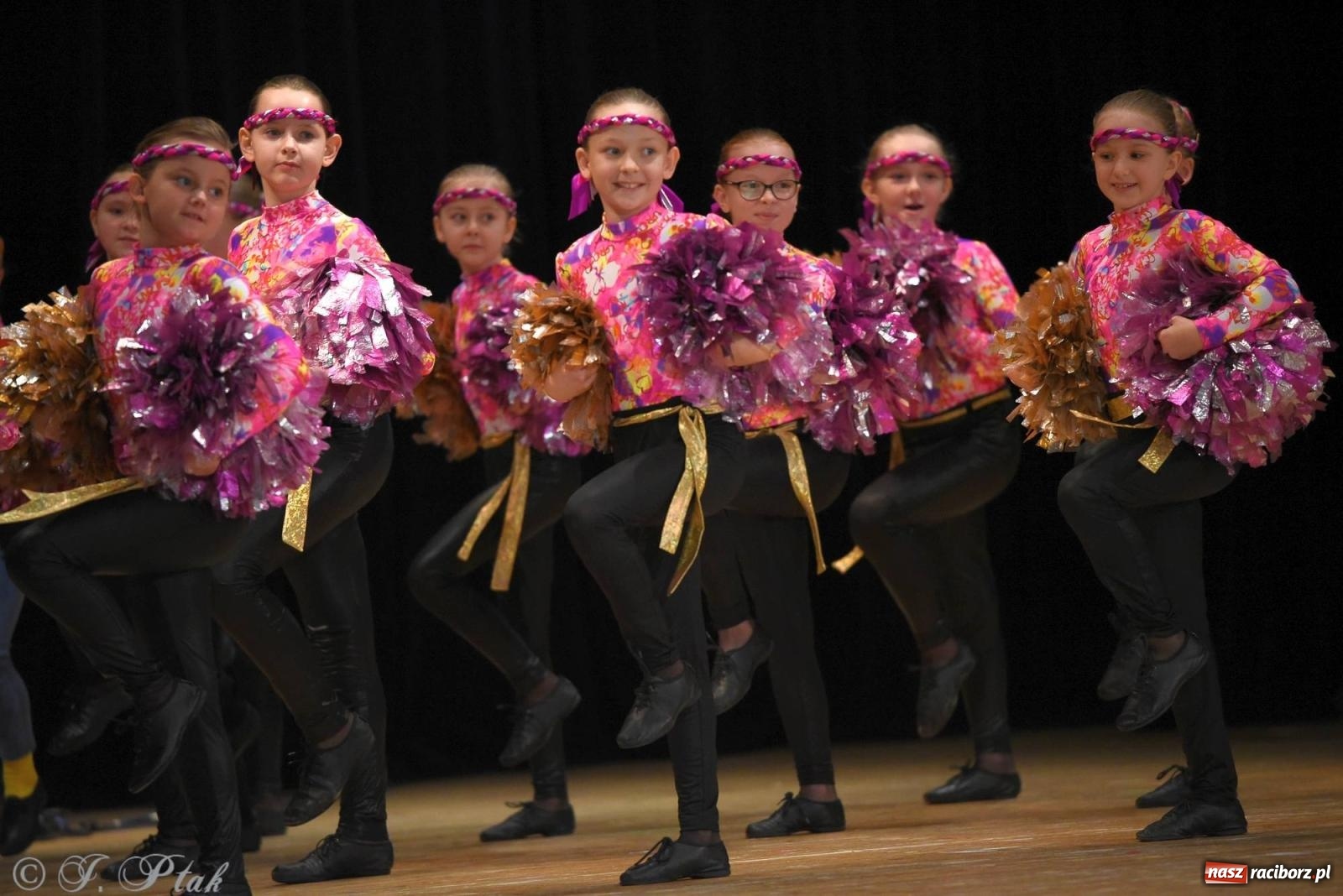 Zdjęcie w galerii na portalu naszraciborz.pl: Źródło i Patria zatańczyły dla Kubusia [FOTO i WIDEO] wiadomości z regionu