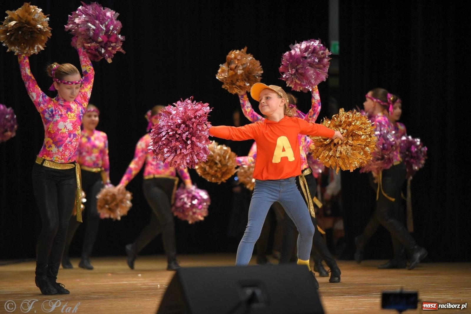 Zdjęcie w galerii na portalu naszraciborz.pl: Źródło i Patria zatańczyły dla Kubusia [FOTO i WIDEO] wiadomości z regionu
