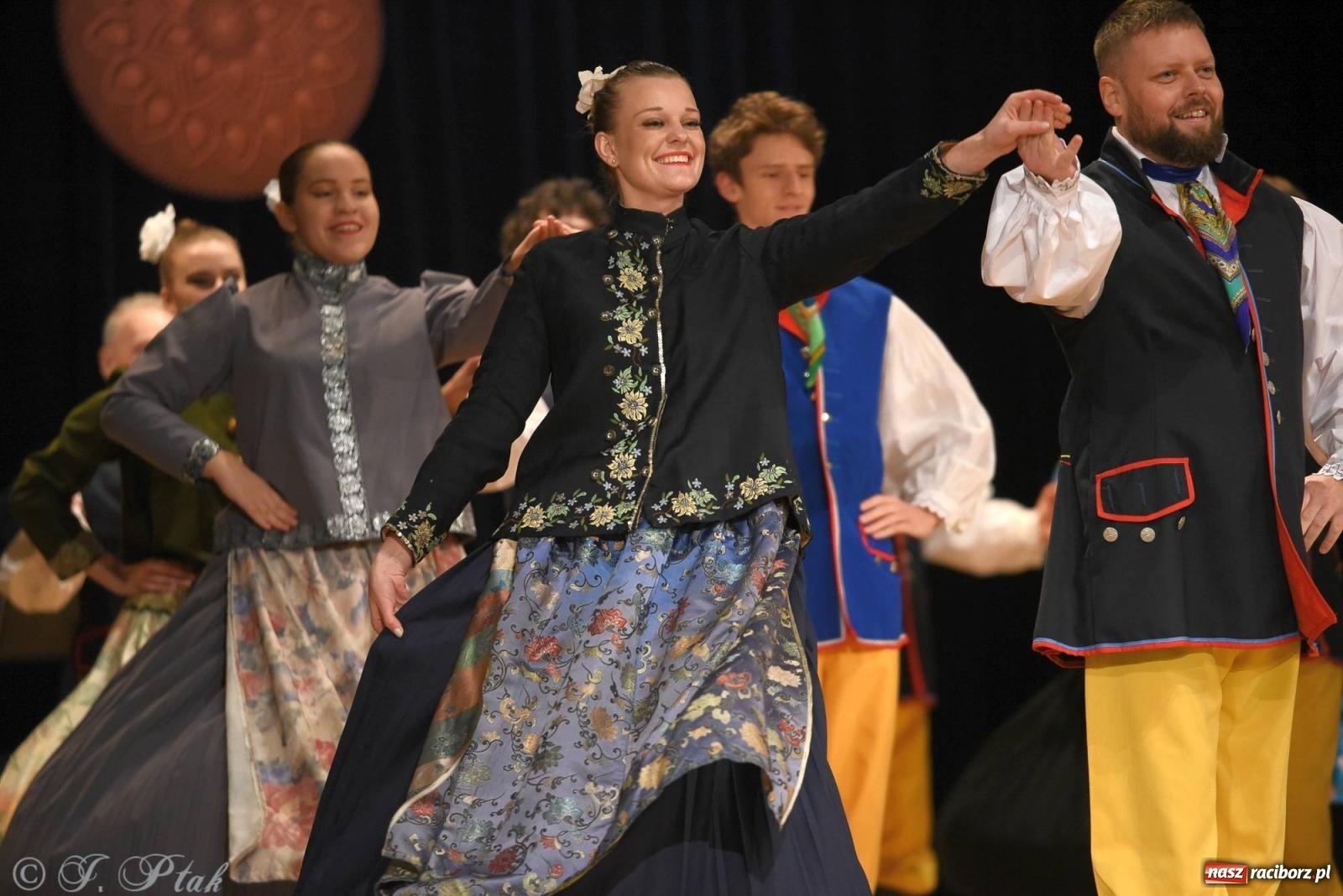 Zdjęcie w galerii na portalu naszraciborz.pl: Źródło i Patria zatańczyły dla Kubusia [FOTO i WIDEO] wiadomości z regionu