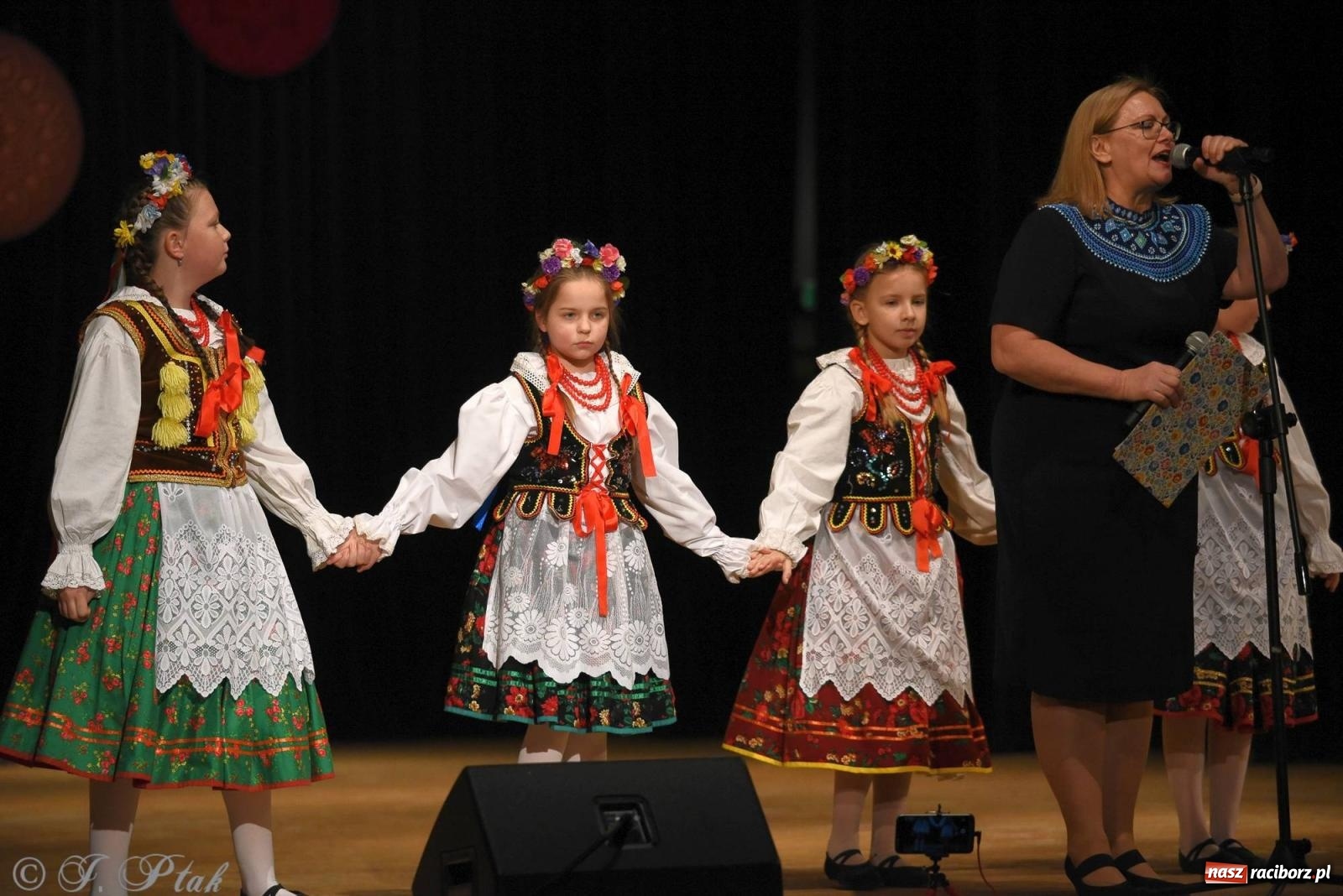 Zdjęcie w galerii na portalu naszraciborz.pl: Źródło i Patria zatańczyły dla Kubusia [FOTO i WIDEO] wiadomości z regionu