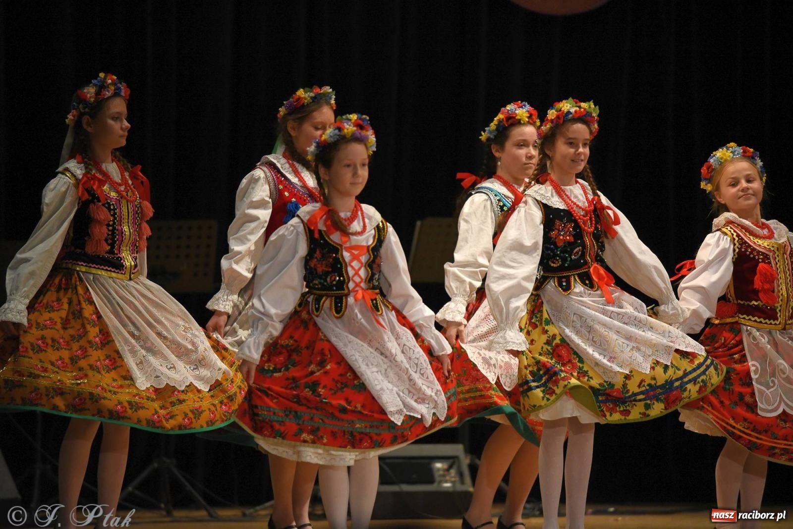 Zdjęcie w galerii na portalu naszraciborz.pl: Źródło i Patria zatańczyły dla Kubusia [FOTO i WIDEO] wiadomości z regionu