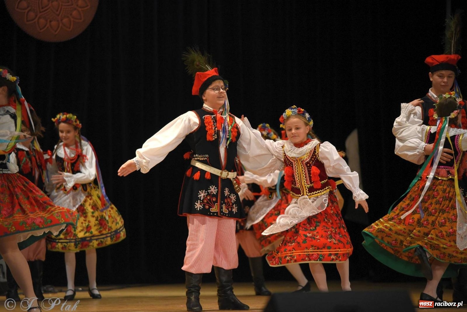 Zdjęcie w galerii na portalu naszraciborz.pl: Źródło i Patria zatańczyły dla Kubusia [FOTO i WIDEO] wiadomości z regionu
