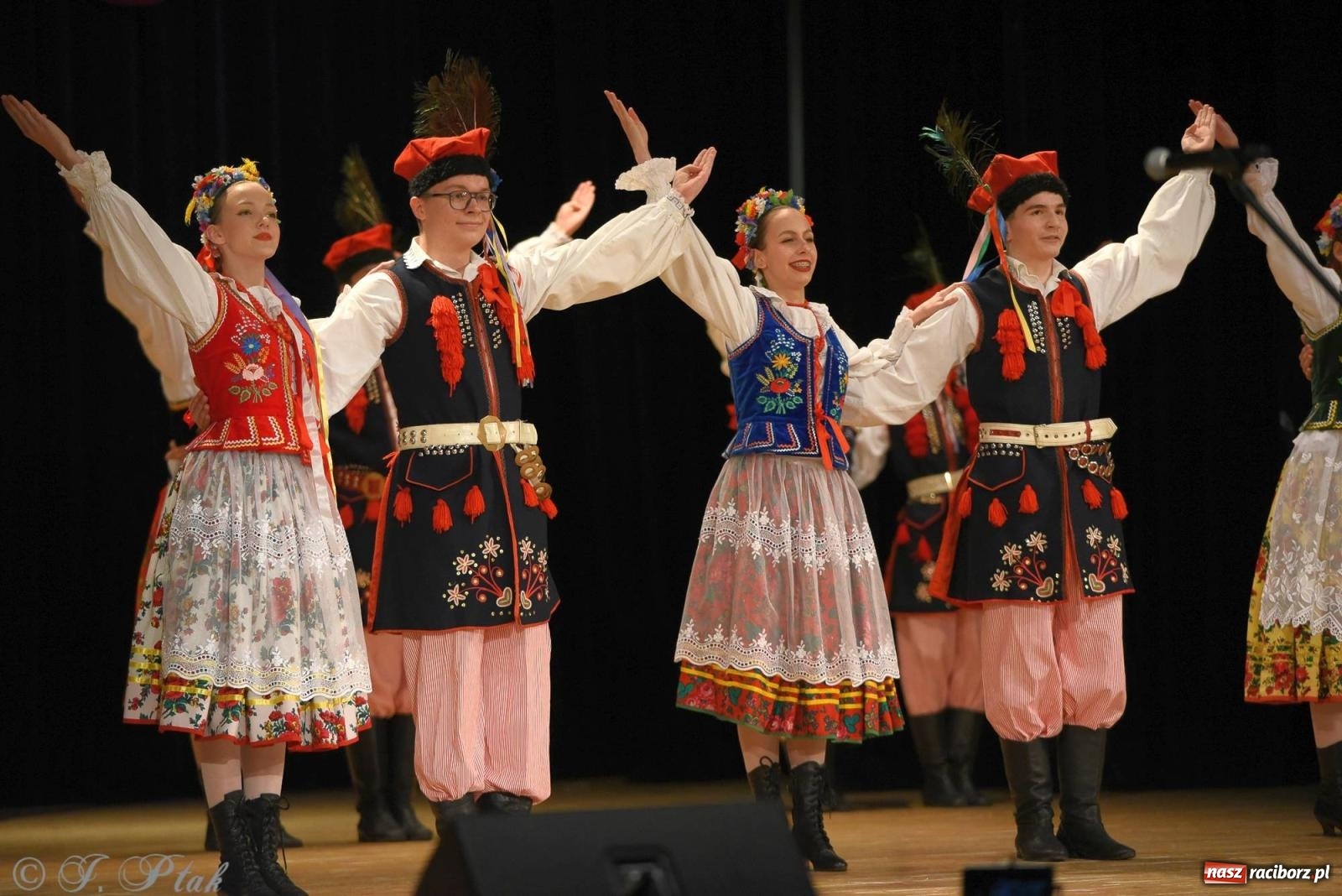 Zdjęcie w galerii na portalu naszraciborz.pl: Źródło i Patria zatańczyły dla Kubusia [FOTO i WIDEO] wiadomości z regionu
