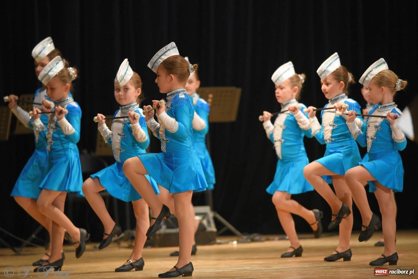 Zdjęcie w galerii na portalu naszraciborz.pl: Źródło i Patria zatańczyły dla Kubusia [FOTO i WIDEO] wiadomości z regionu