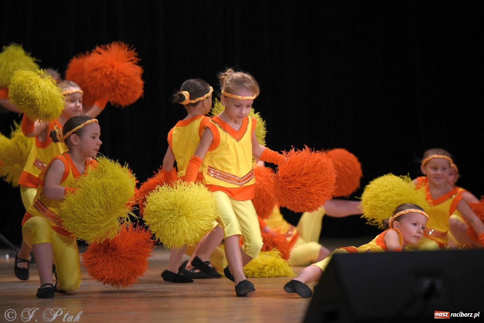 Zdjęcie w galerii na portalu naszraciborz.pl: Źródło i Patria zatańczyły dla Kubusia [FOTO i WIDEO] wiadomości z regionu
