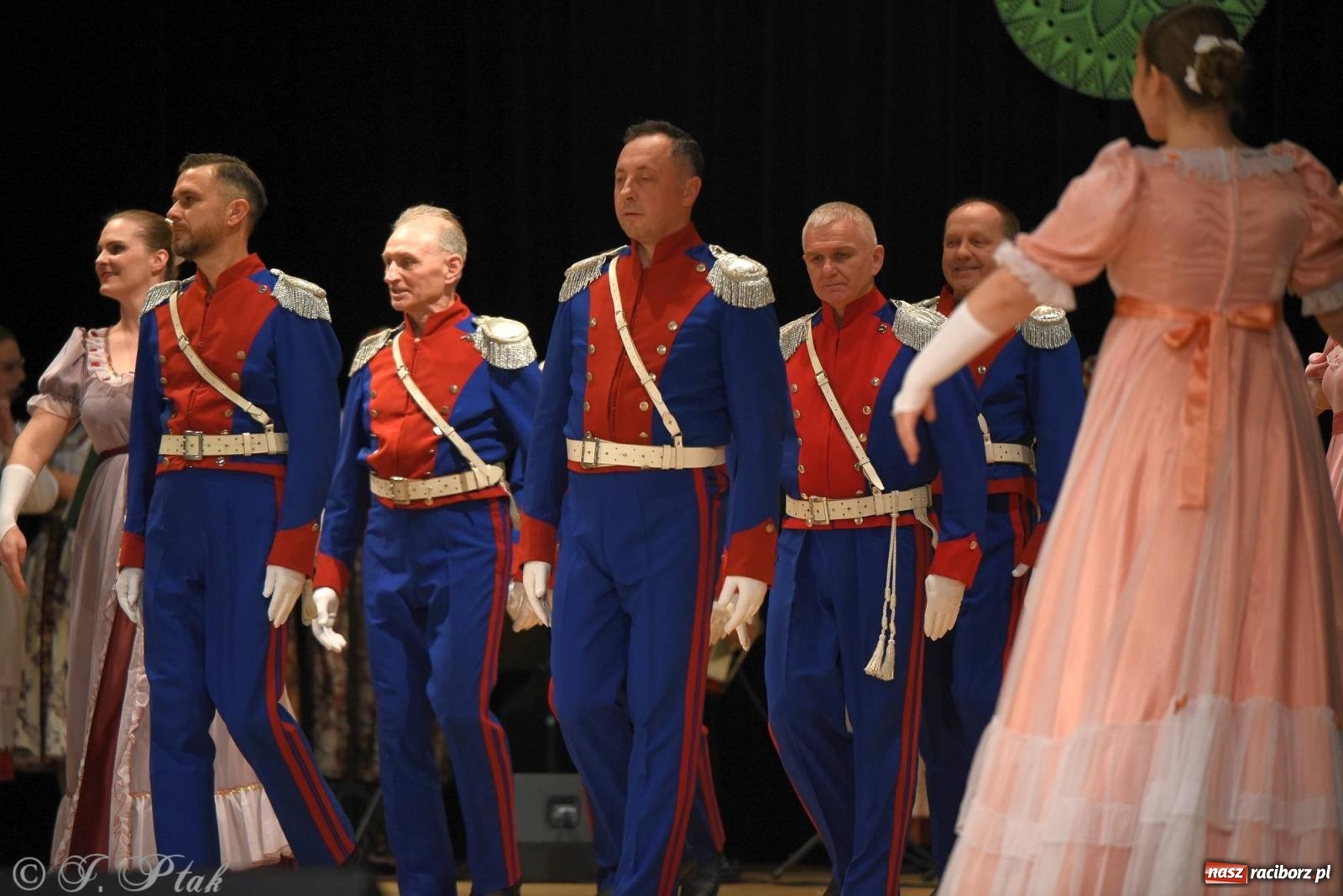 Zdjęcie w galerii na portalu naszraciborz.pl: Źródło i Patria zatańczyły dla Kubusia [FOTO i WIDEO] wiadomości z regionu