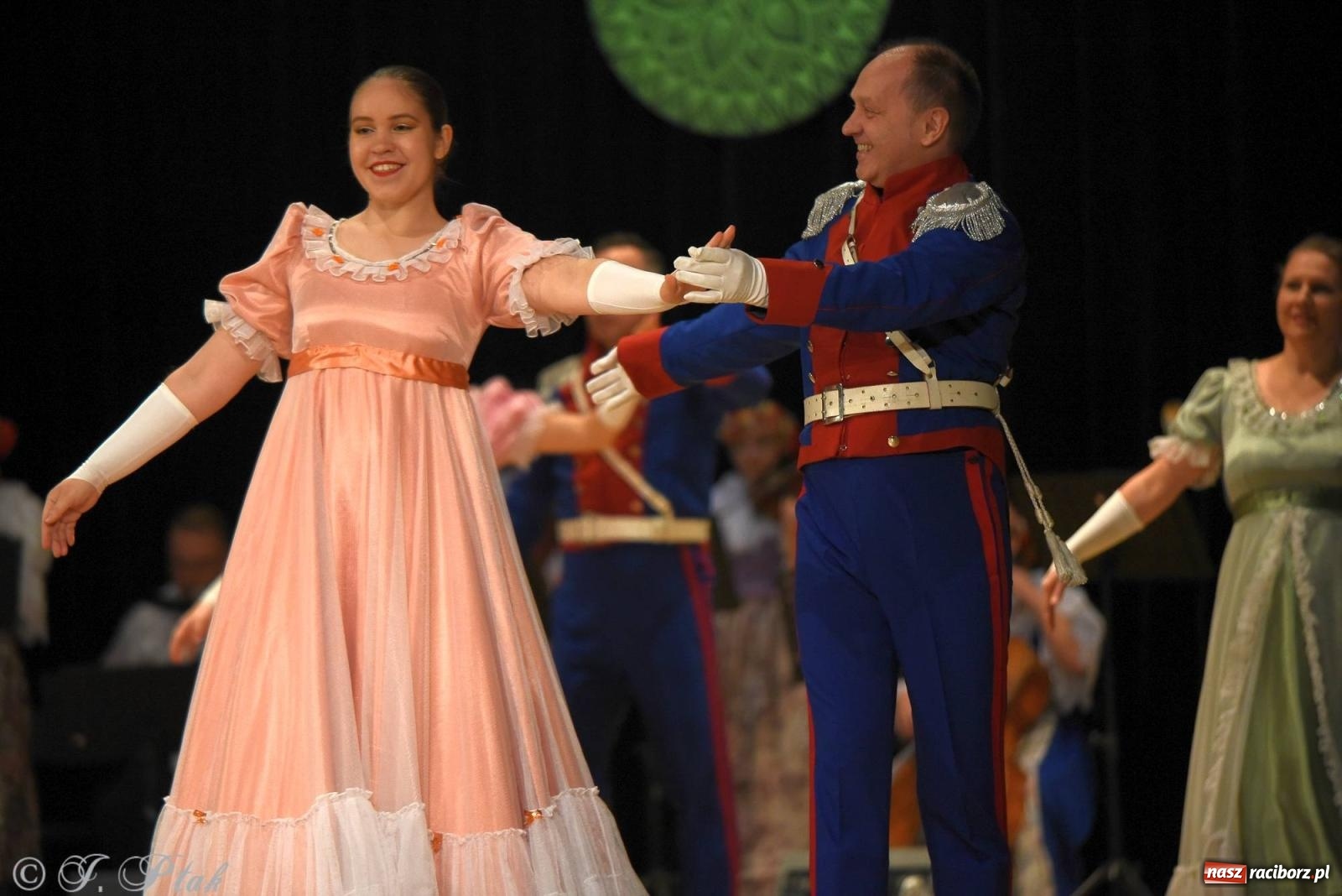 Zdjęcie w galerii na portalu naszraciborz.pl: Źródło i Patria zatańczyły dla Kubusia [FOTO i WIDEO] wiadomości z regionu