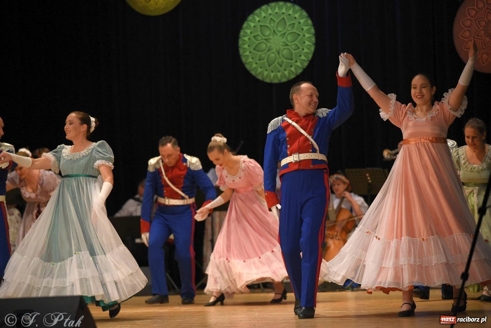 Zdjęcie w galerii na portalu naszraciborz.pl: Źródło i Patria zatańczyły dla Kubusia [FOTO i WIDEO] wiadomości z regionu