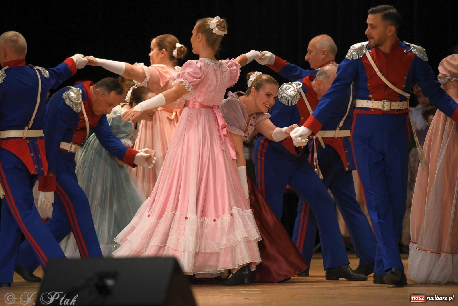 Zdjęcie w galerii na portalu naszraciborz.pl: Źródło i Patria zatańczyły dla Kubusia [FOTO i WIDEO] wiadomości z regionu