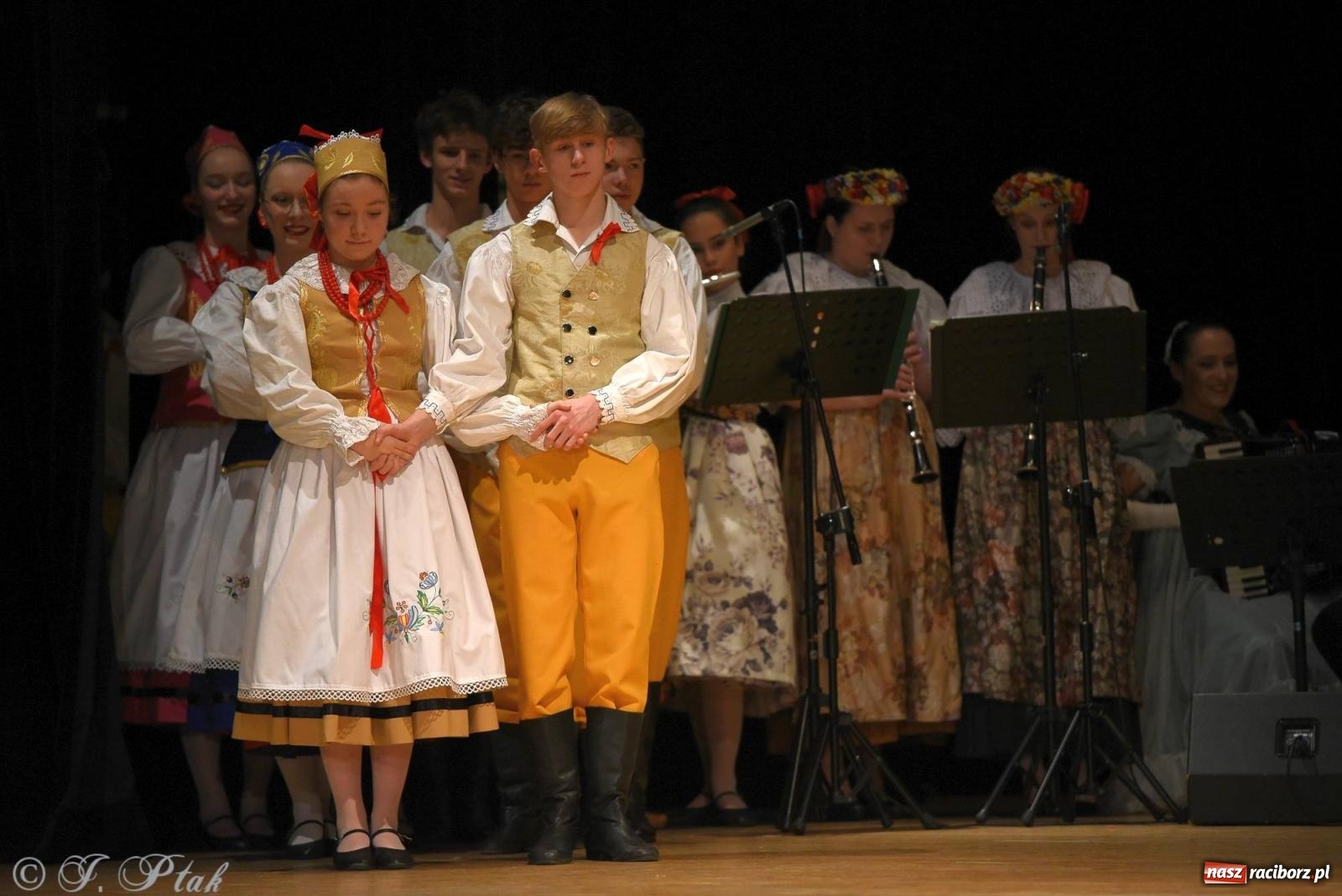 Zdjęcie w galerii na portalu naszraciborz.pl: Źródło i Patria zatańczyły dla Kubusia [FOTO i WIDEO] wiadomości z regionu