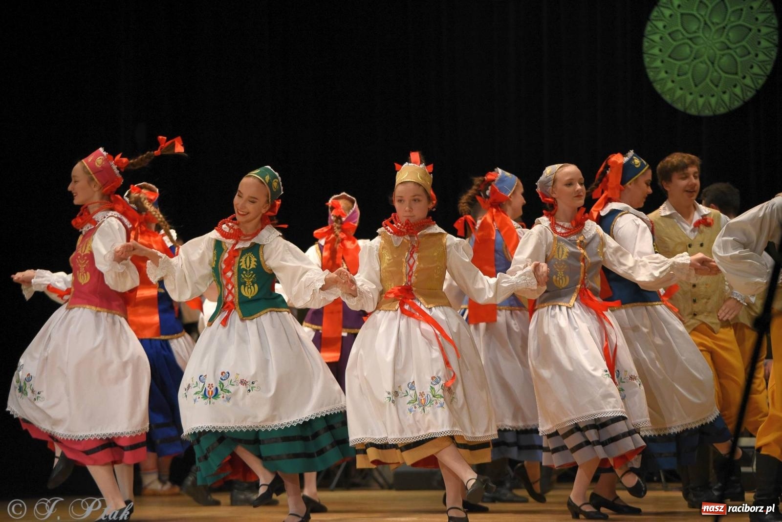 Zdjęcie w galerii na portalu naszraciborz.pl: Źródło i Patria zatańczyły dla Kubusia [FOTO i WIDEO] wiadomości z regionu