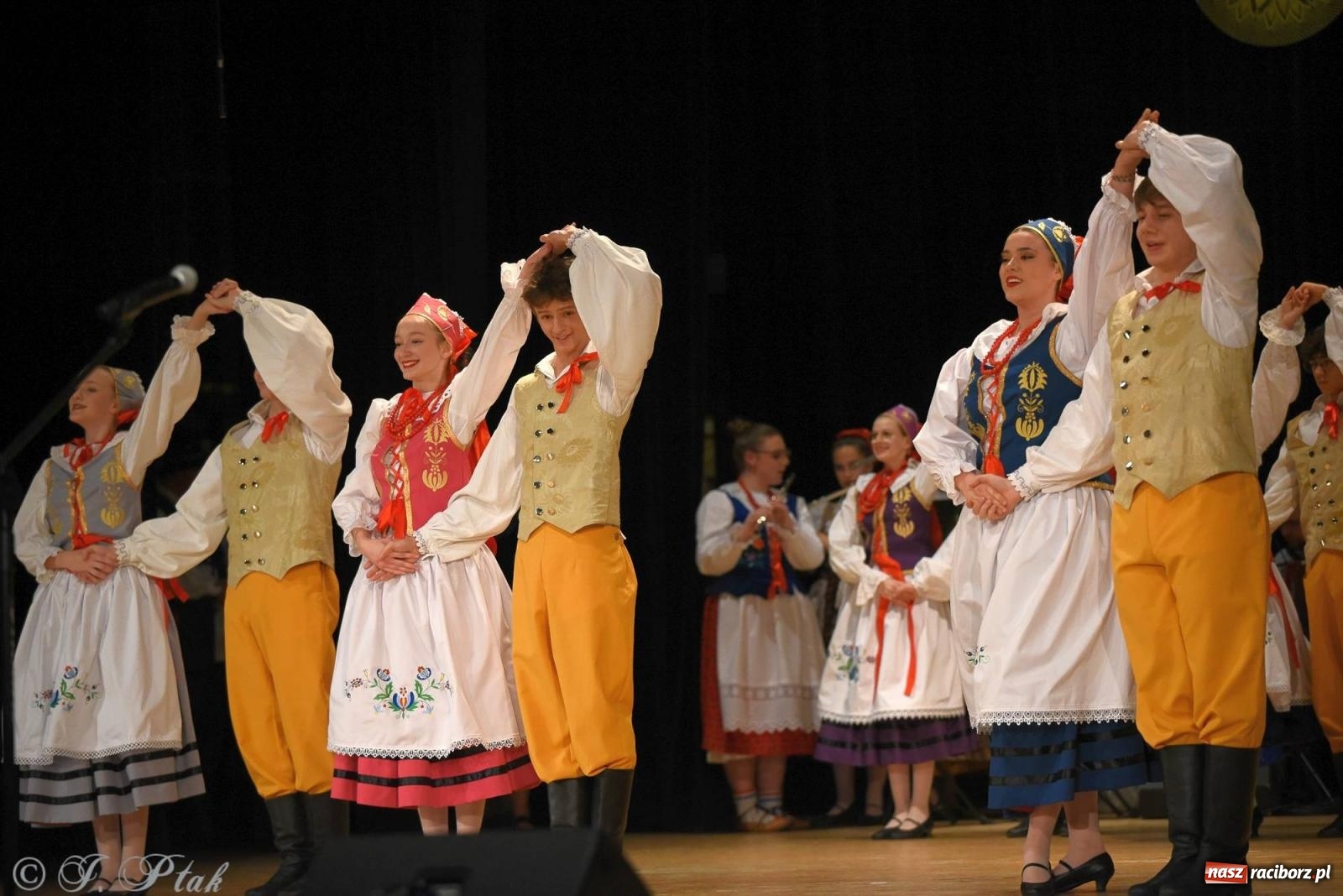 Zdjęcie w galerii na portalu naszraciborz.pl: Źródło i Patria zatańczyły dla Kubusia [FOTO i WIDEO] wiadomości z regionu