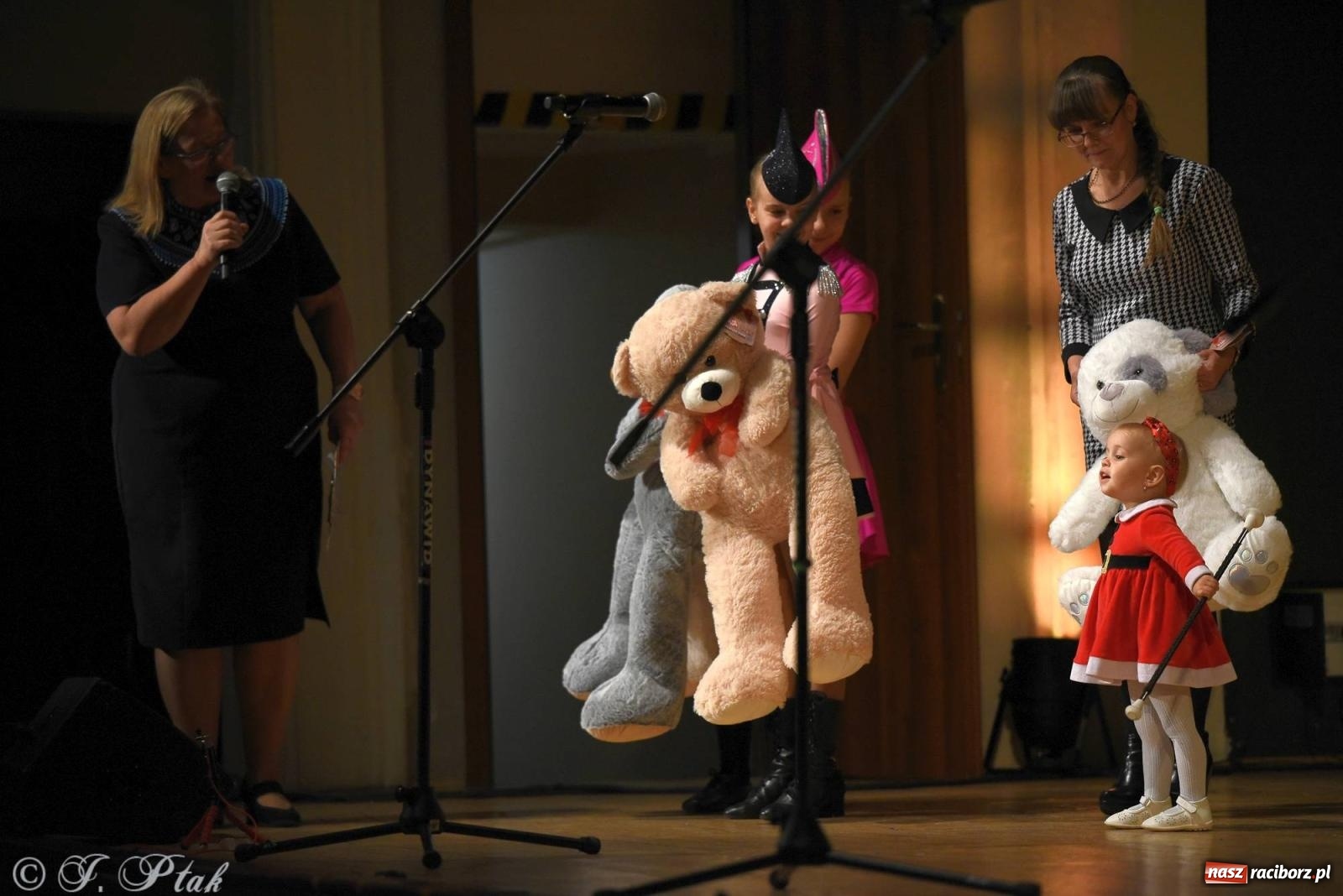 Zdjęcie w galerii na portalu naszraciborz.pl: Źródło i Patria zatańczyły dla Kubusia [FOTO i WIDEO] wiadomości z regionu