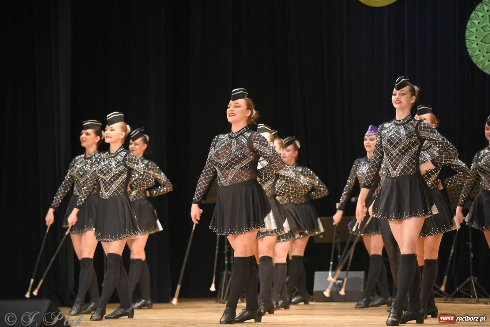 Zdjęcie w galerii na portalu naszraciborz.pl: Źródło i Patria zatańczyły dla Kubusia [FOTO i WIDEO] wiadomości z regionu