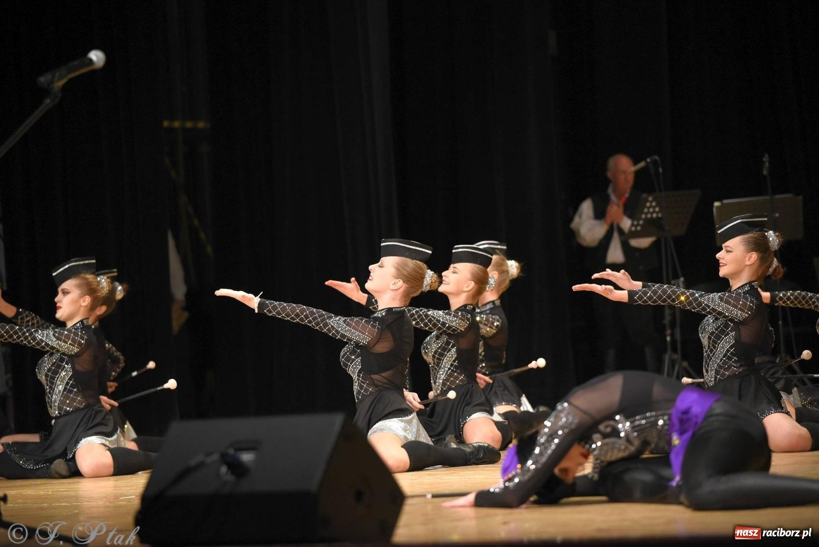 Zdjęcie w galerii na portalu naszraciborz.pl: Źródło i Patria zatańczyły dla Kubusia [FOTO i WIDEO] wiadomości z regionu