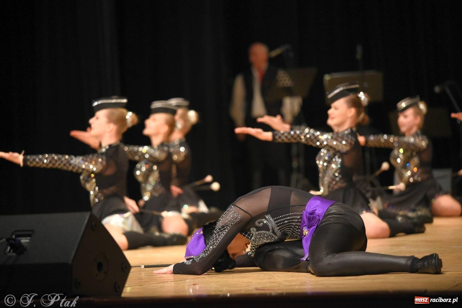 Zdjęcie w galerii na portalu naszraciborz.pl: Źródło i Patria zatańczyły dla Kubusia [FOTO i WIDEO] wiadomości z regionu