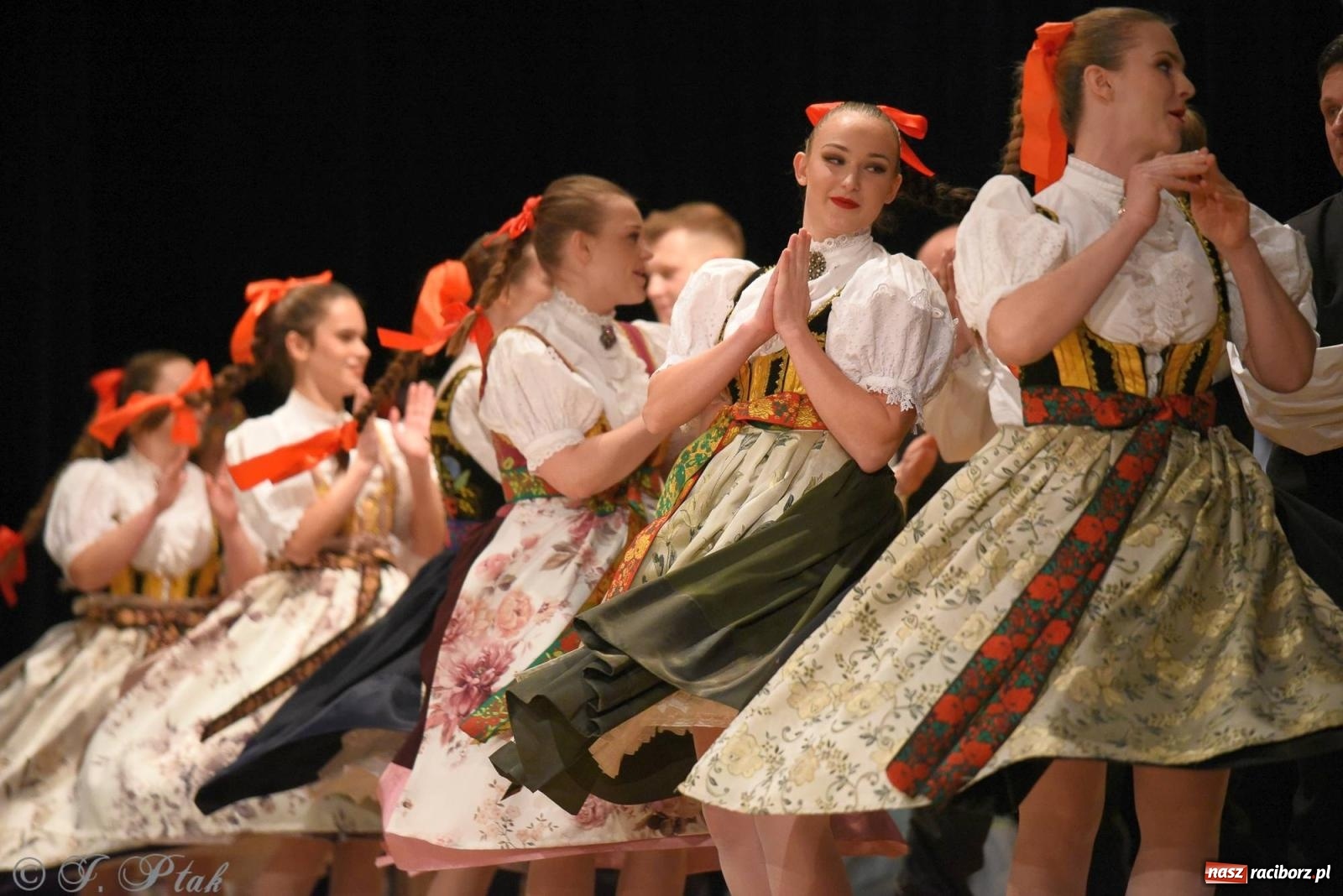 Zdjęcie w galerii na portalu naszraciborz.pl: Źródło i Patria zatańczyły dla Kubusia [FOTO i WIDEO] wiadomości z regionu