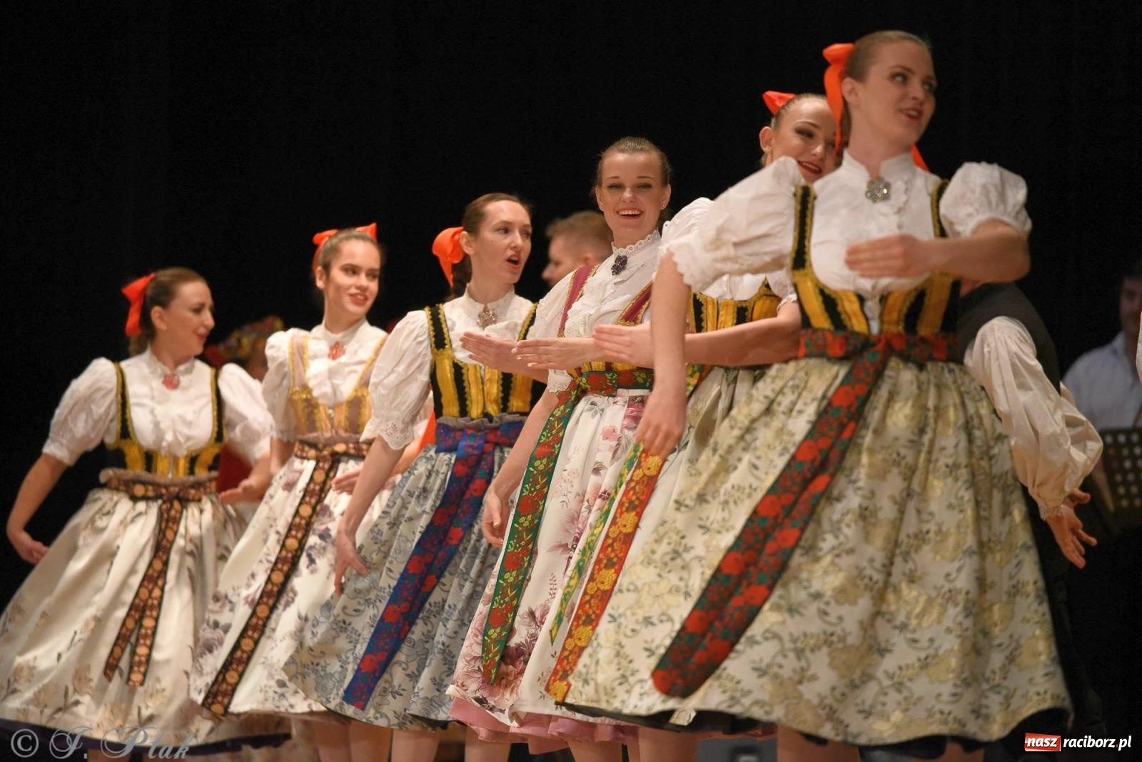 Zdjęcie w galerii na portalu naszraciborz.pl: Źródło i Patria zatańczyły dla Kubusia [FOTO i WIDEO] wiadomości z regionu