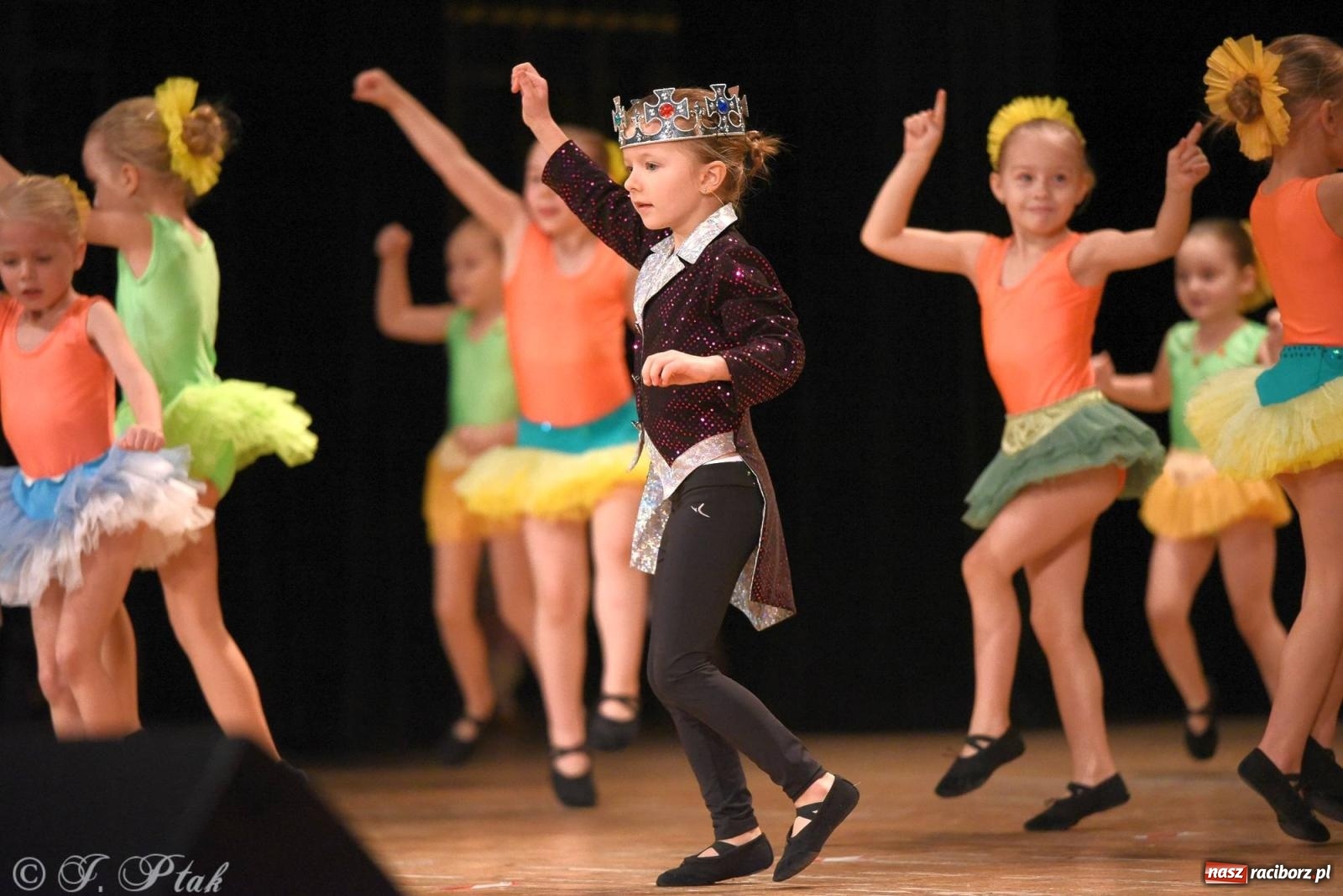 Zdjęcie w galerii na portalu naszraciborz.pl: Źródło i Patria zatańczyły dla Kubusia [FOTO i WIDEO] wiadomości z regionu