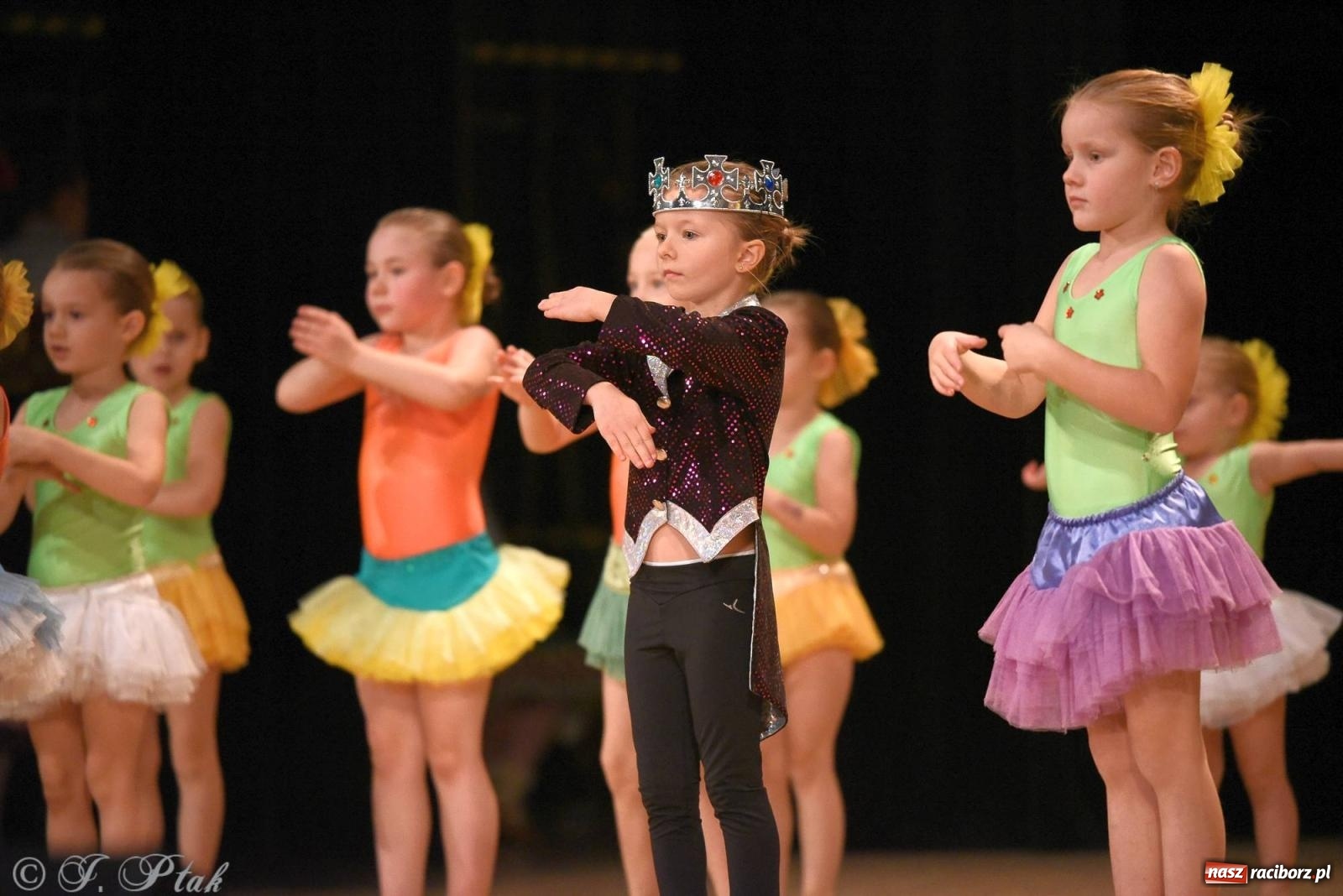 Zdjęcie w galerii na portalu naszraciborz.pl: Źródło i Patria zatańczyły dla Kubusia [FOTO i WIDEO] wiadomości z regionu