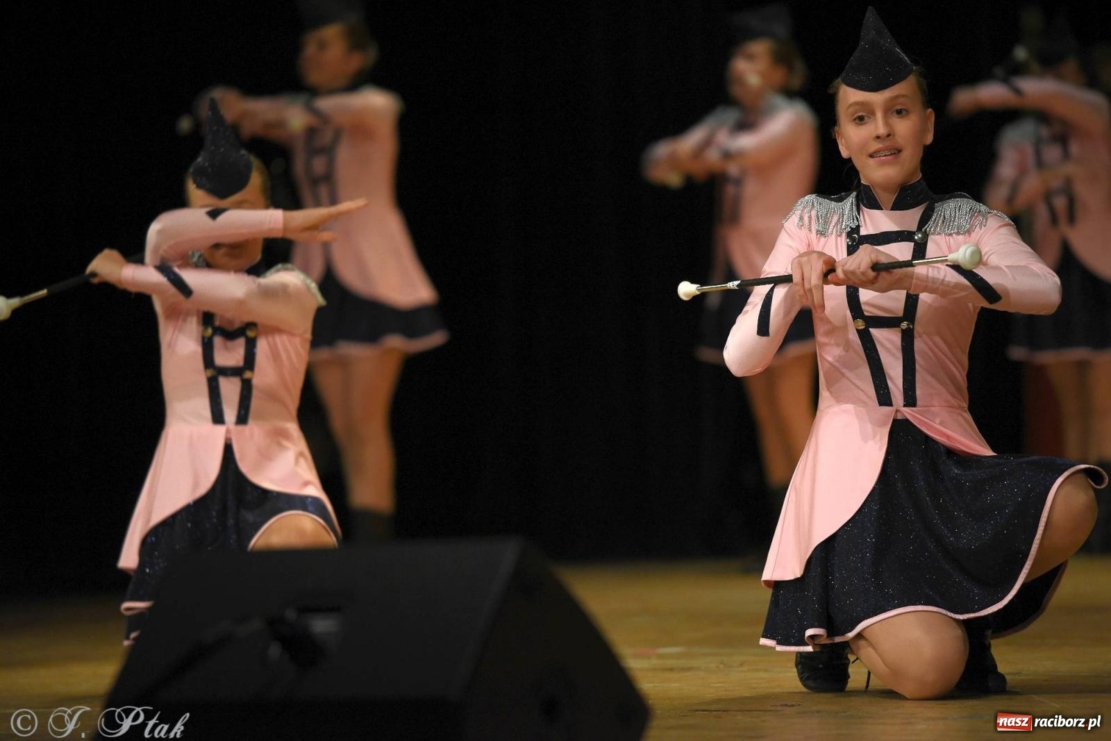 Zdjęcie w galerii na portalu naszraciborz.pl: Źródło i Patria zatańczyły dla Kubusia [FOTO i WIDEO] wiadomości z regionu