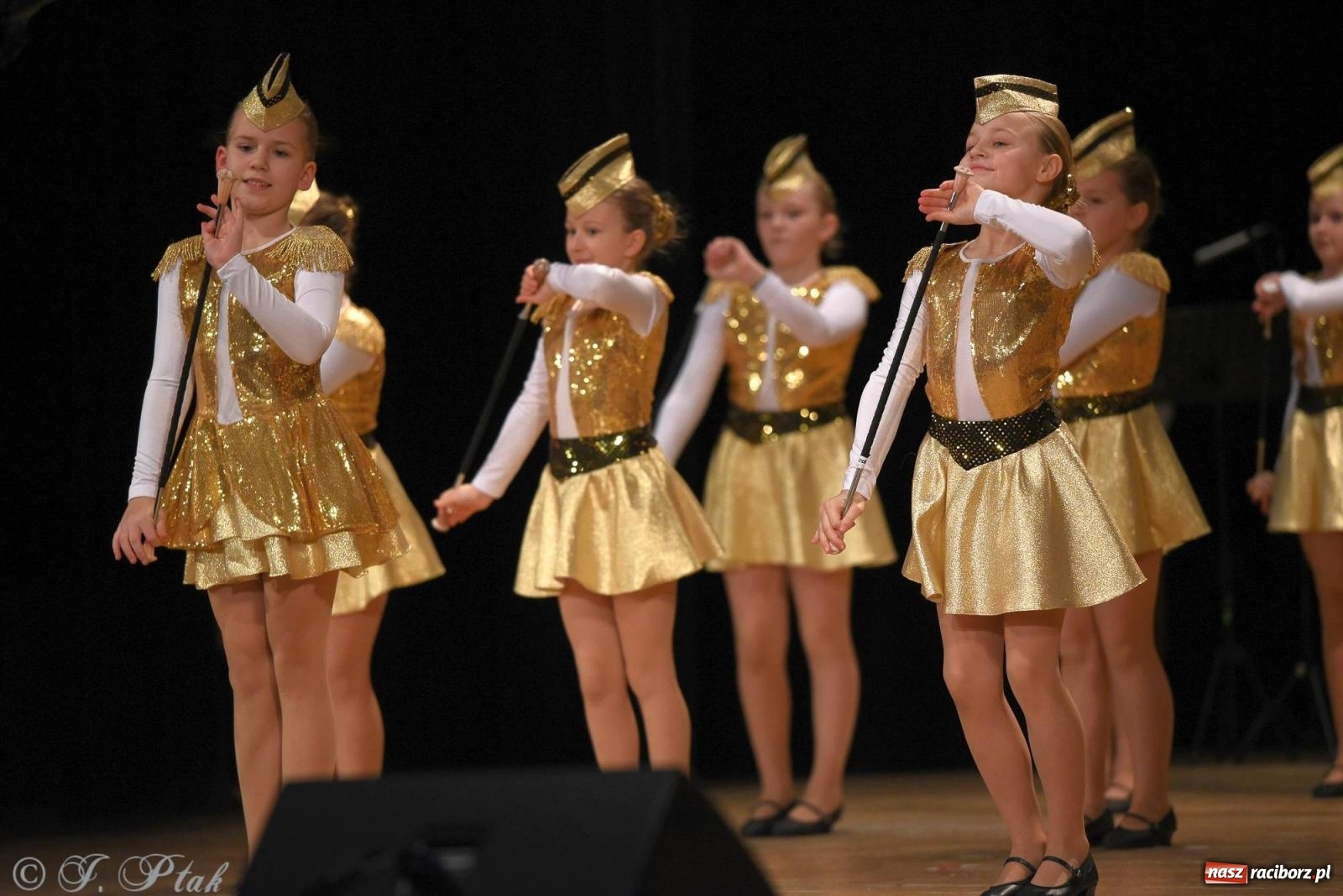 Zdjęcie w galerii na portalu naszraciborz.pl: Źródło i Patria zatańczyły dla Kubusia [FOTO i WIDEO] wiadomości z regionu