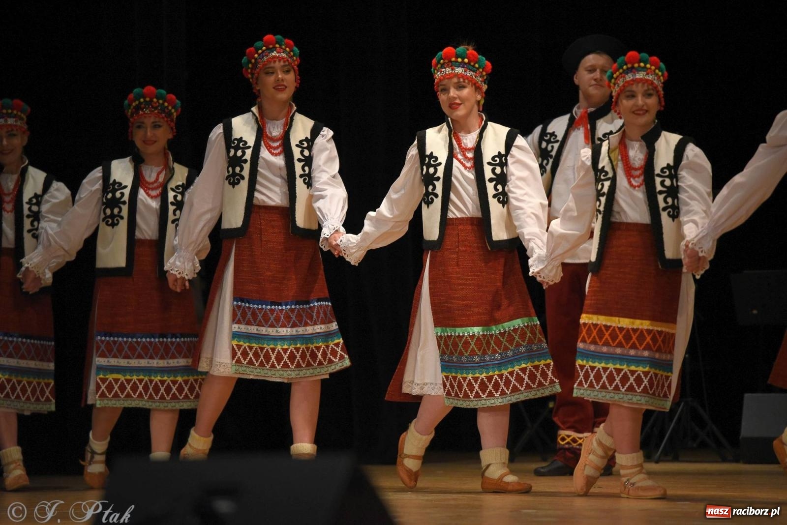 Zdjęcie w galerii na portalu naszraciborz.pl: Źródło i Patria zatańczyły dla Kubusia [FOTO i WIDEO] wiadomości z regionu