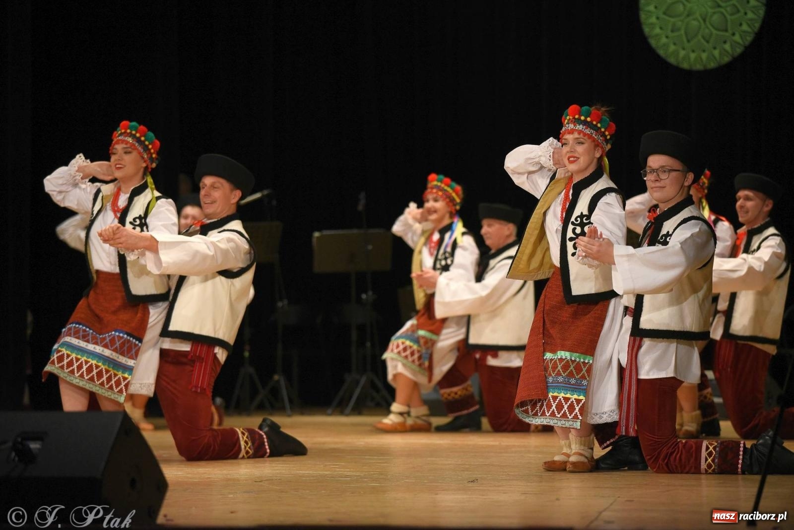 Zdjęcie w galerii na portalu naszraciborz.pl: Źródło i Patria zatańczyły dla Kubusia [FOTO i WIDEO] wiadomości z regionu