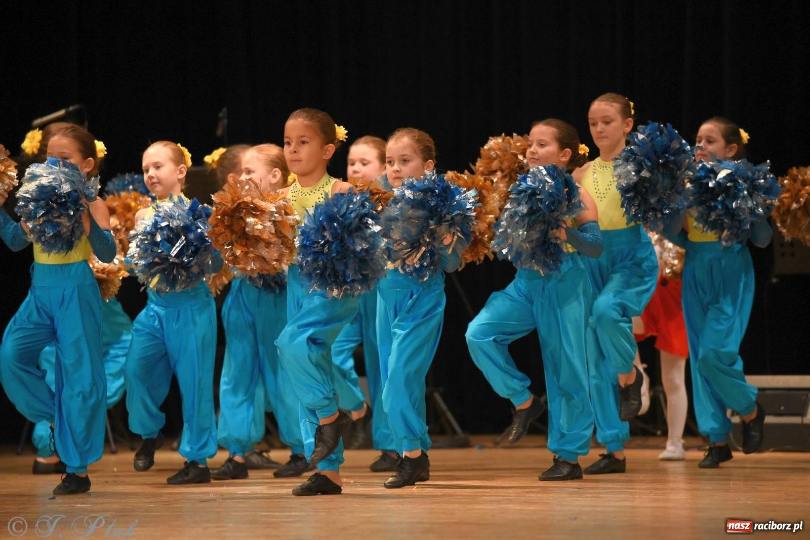 Zdjęcie w galerii na portalu naszraciborz.pl: Źródło i Patria zatańczyły dla Kubusia [FOTO i WIDEO] wiadomości z regionu