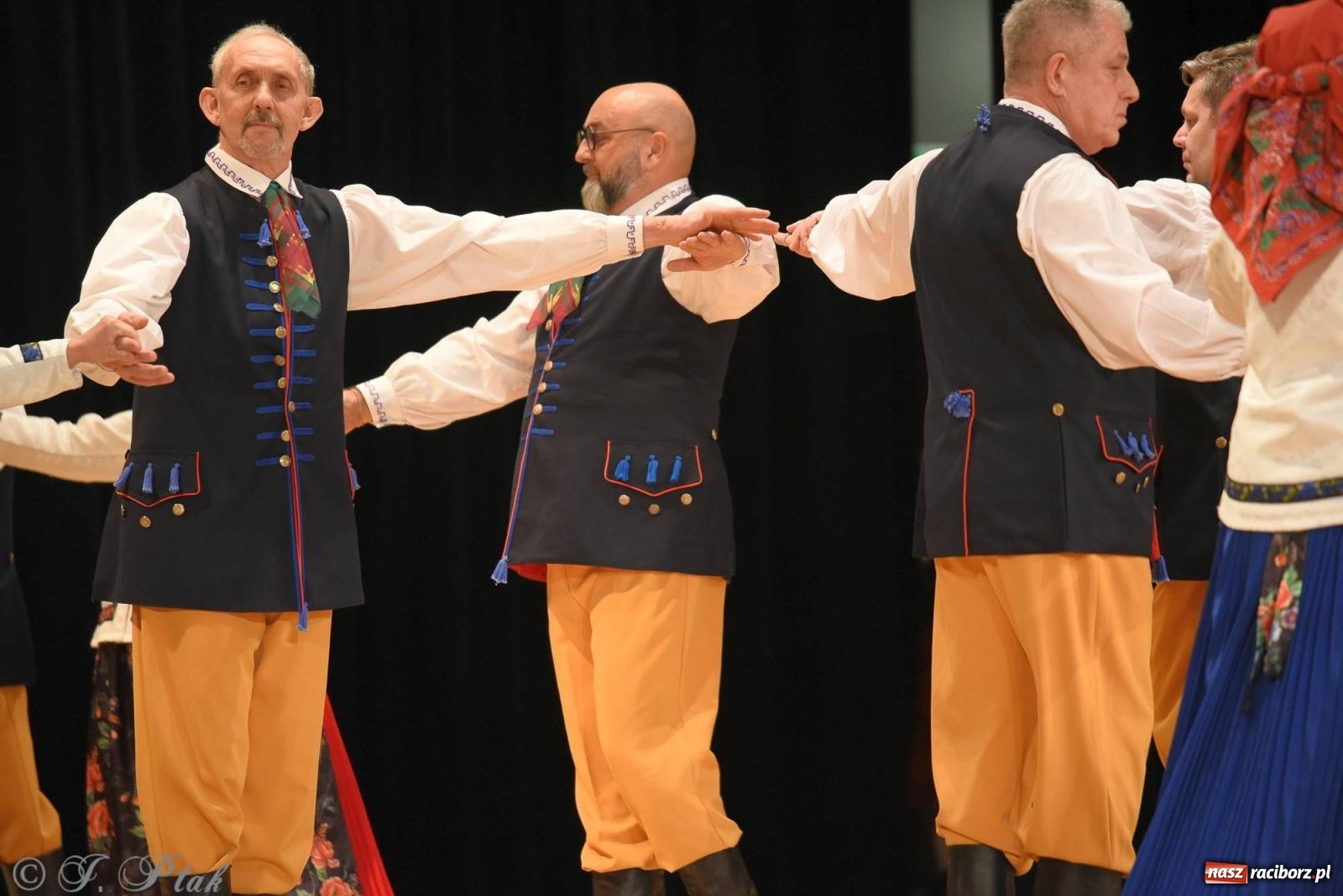 Zdjęcie w galerii na portalu naszraciborz.pl: Źródło i Patria zatańczyły dla Kubusia [FOTO i WIDEO] wiadomości z regionu