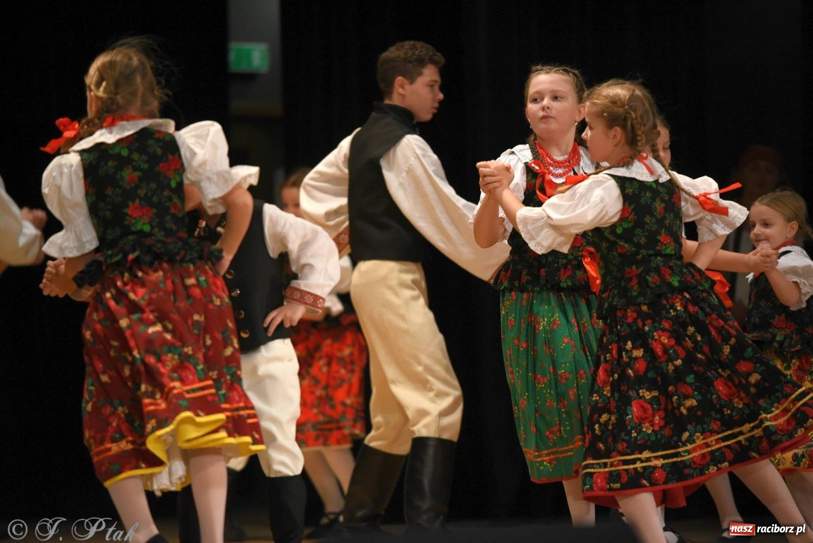 Zdjęcie w galerii na portalu naszraciborz.pl: Źródło i Patria zatańczyły dla Kubusia [FOTO i WIDEO] wiadomości z regionu