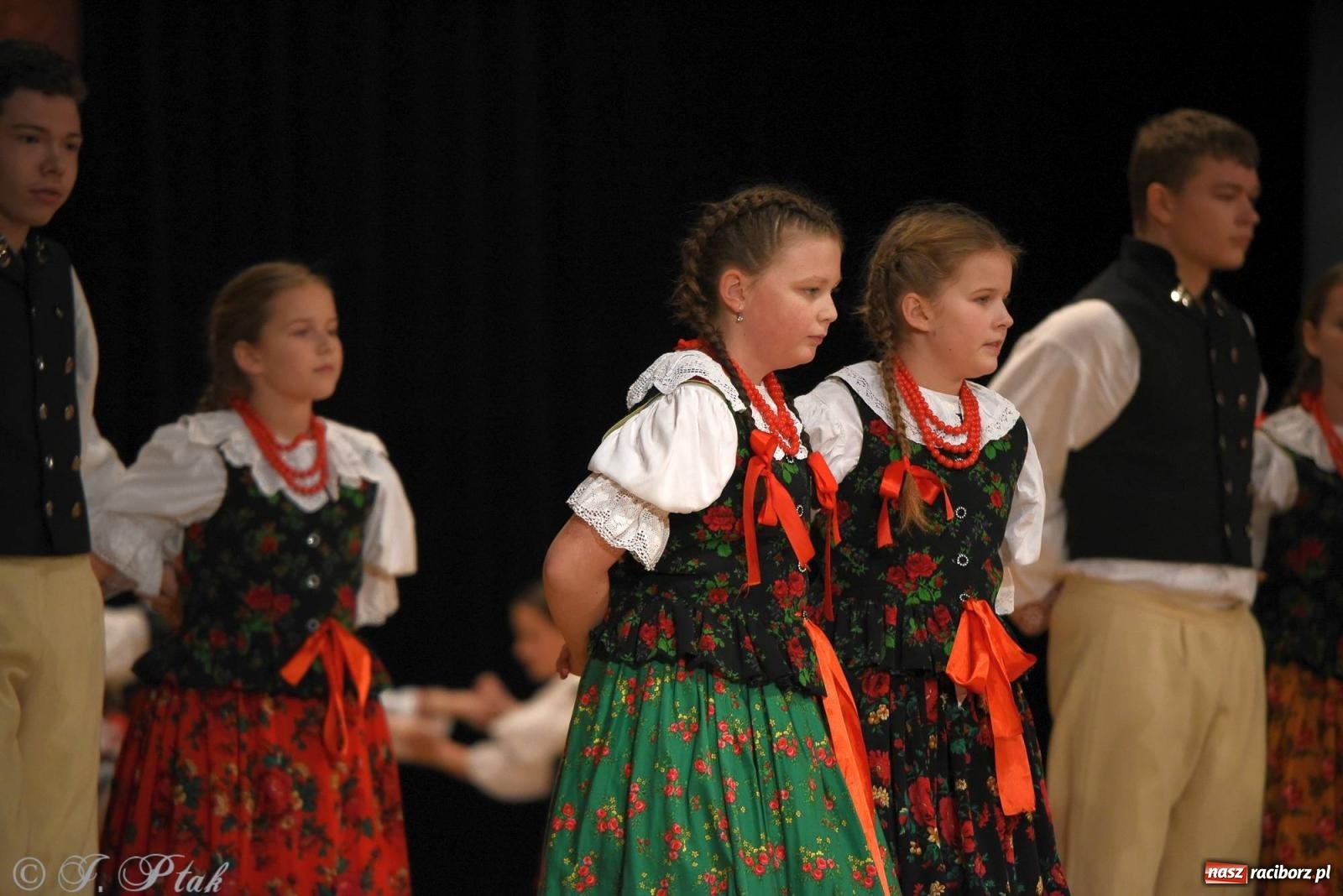 Zdjęcie w galerii na portalu naszraciborz.pl: Źródło i Patria zatańczyły dla Kubusia [FOTO i WIDEO] wiadomości z regionu